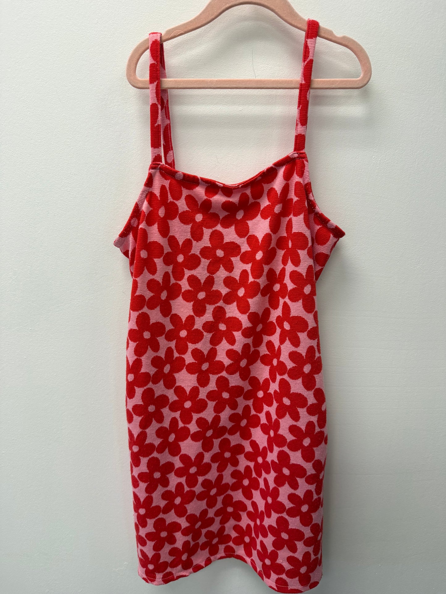OLD NAVY DAISY DRESS WITH POCKETS SIZE 10-12