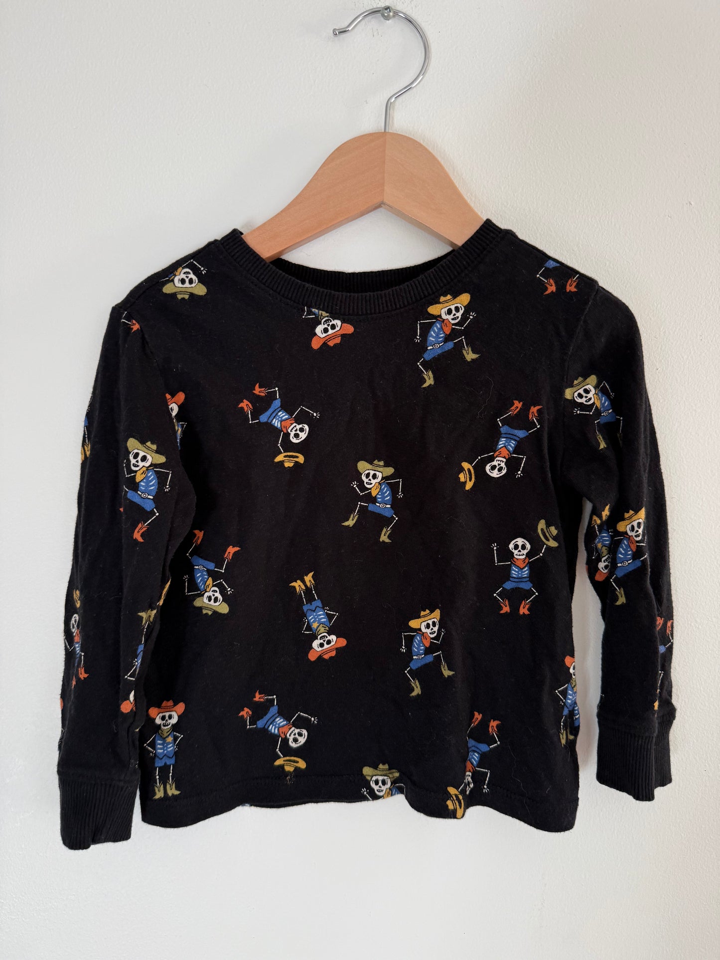 OLD NAVY COWBOY SKELETON SHIRT SIZE 2T
