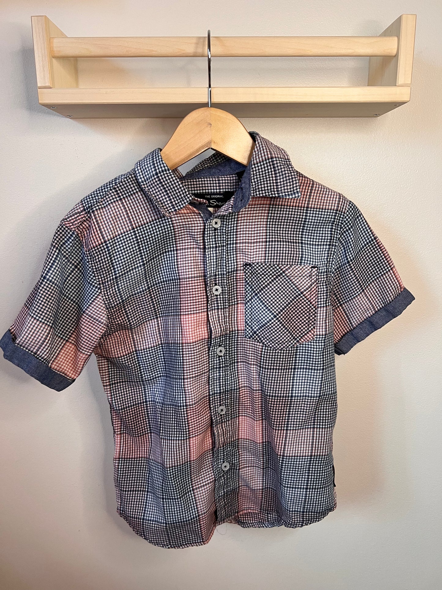 BEN SHERMAN DRESS SHIRT SIZE 6