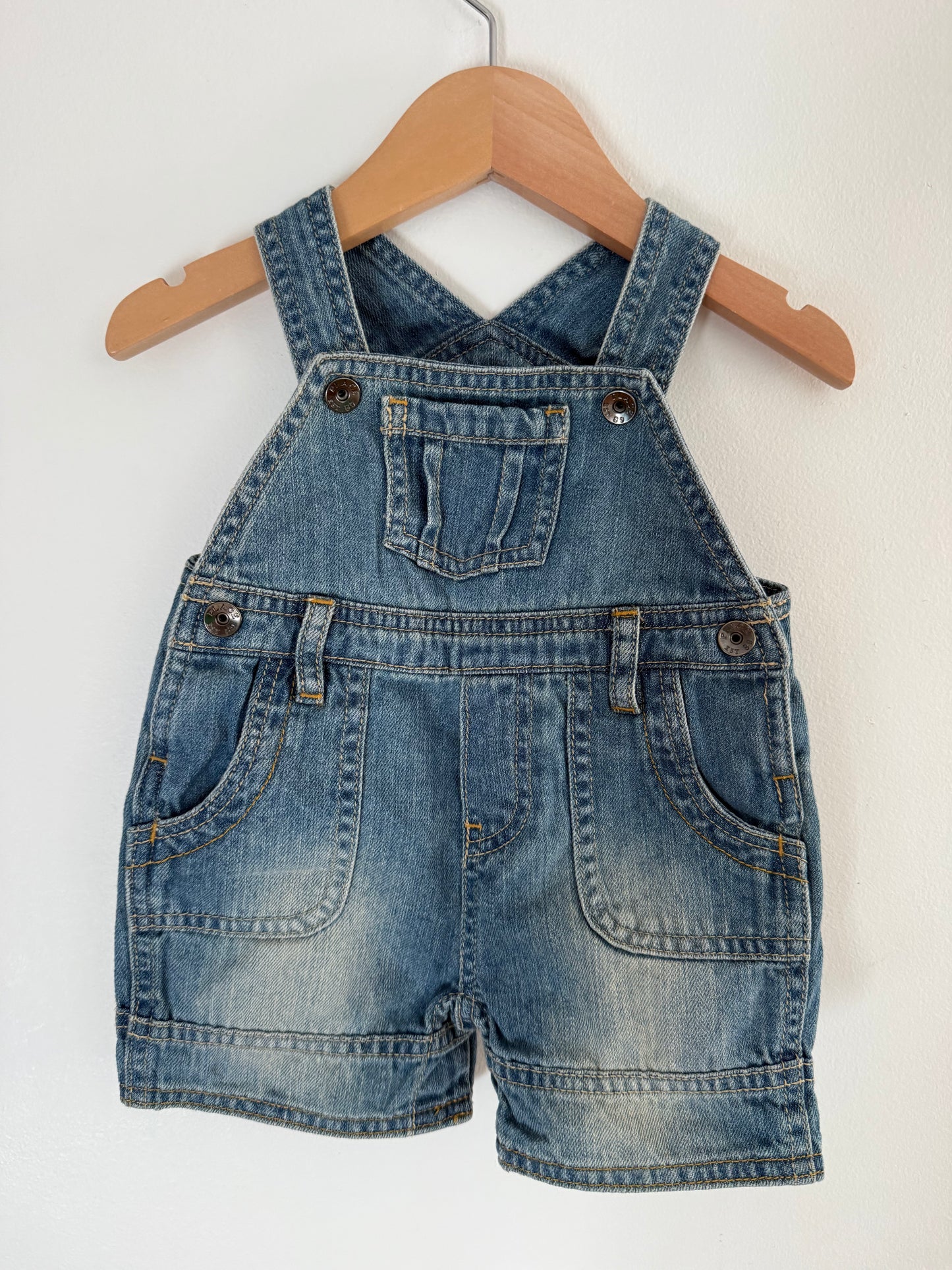 CHILDRENS PLACE DENIM SHORTALLS SIZE 3-6M