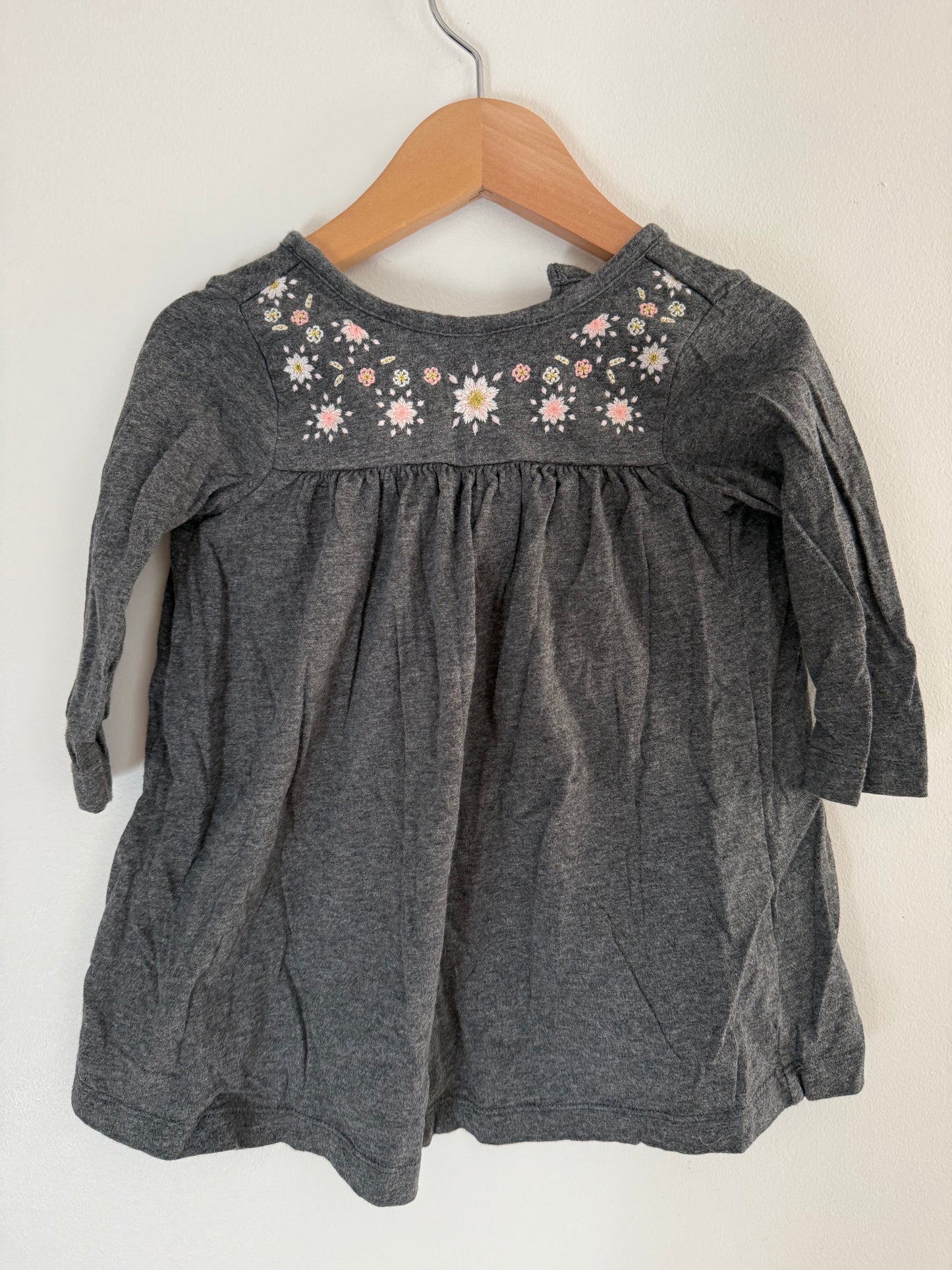 CARTERS FLORAL NECKLINE DRESS SIZE 12M