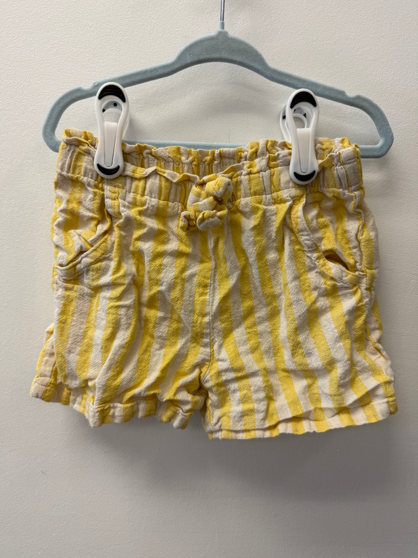 JOE FRESH YELLOW STRIPPED SHORTS SIZE 4T