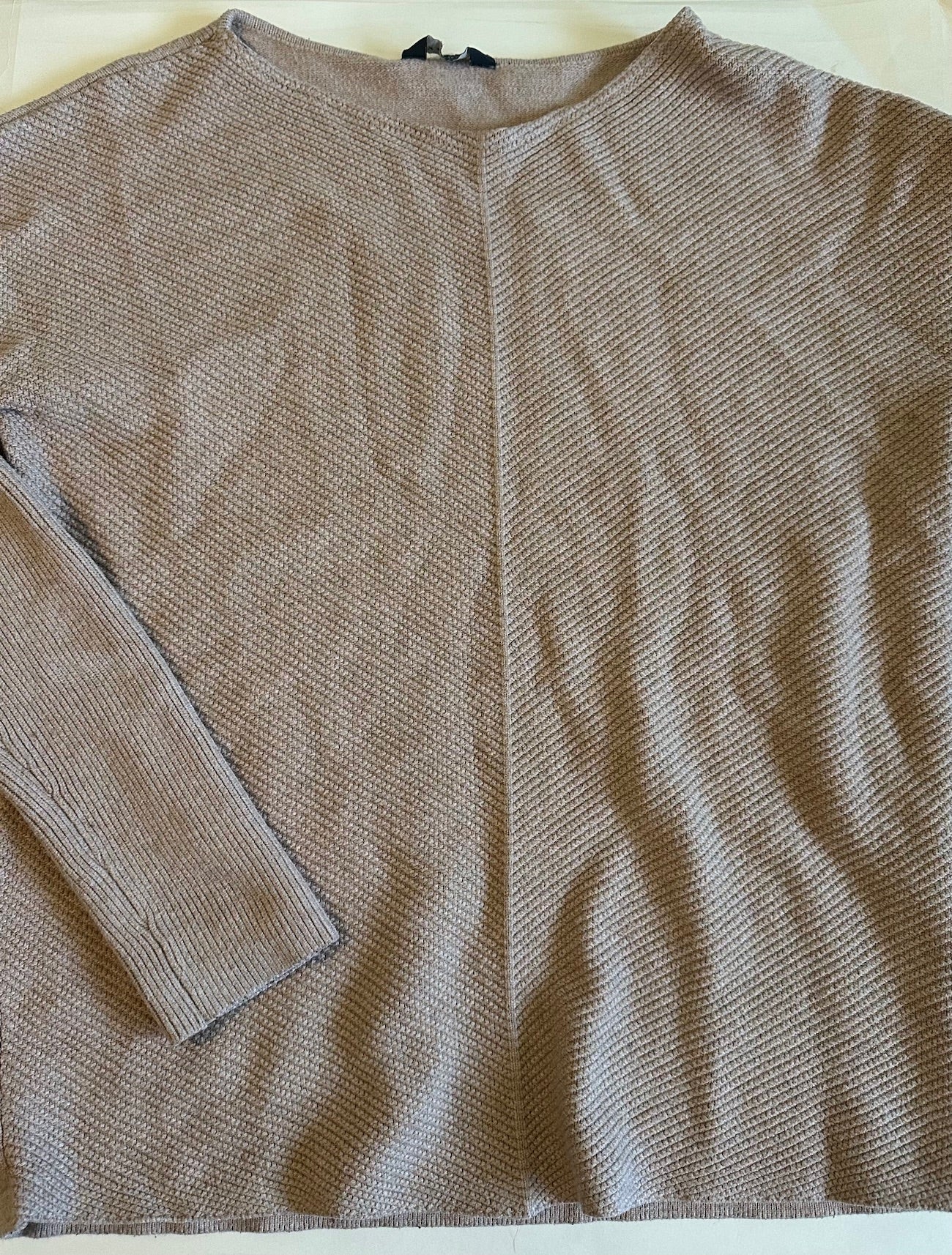 *Adult* Denver Hayes, Beige/Dusty Pink Sweater - Size Large