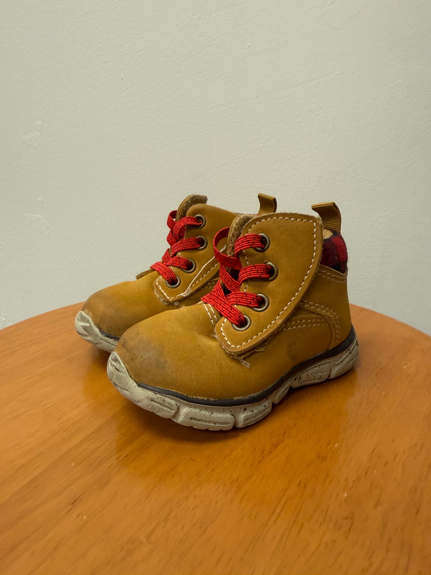 GEORGE BROWN BOOTS SIZE 3