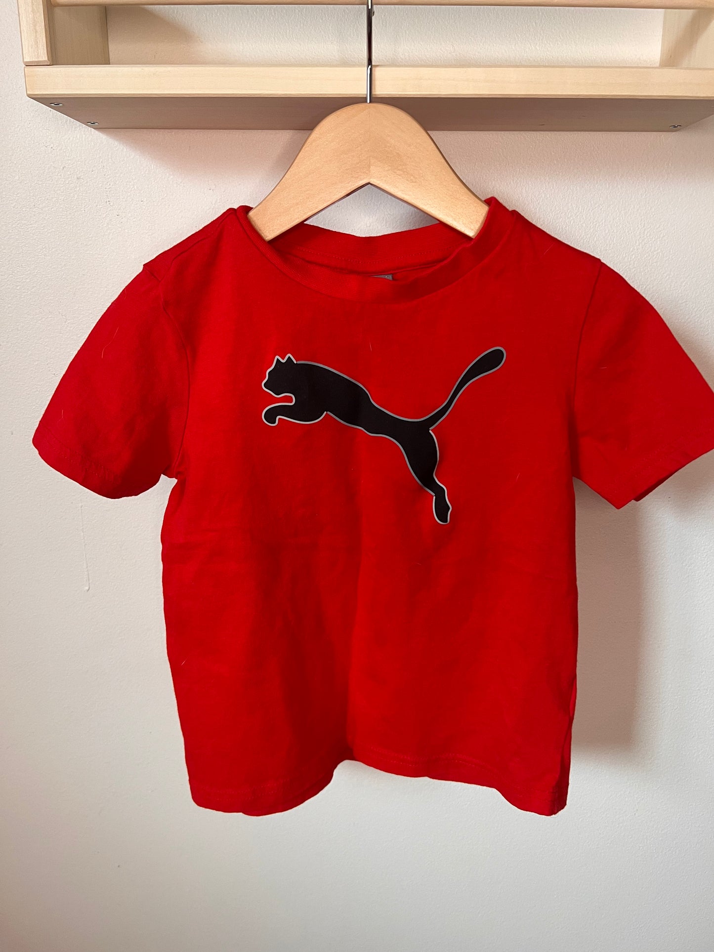 PUMA RED SHIRT SIZE 4