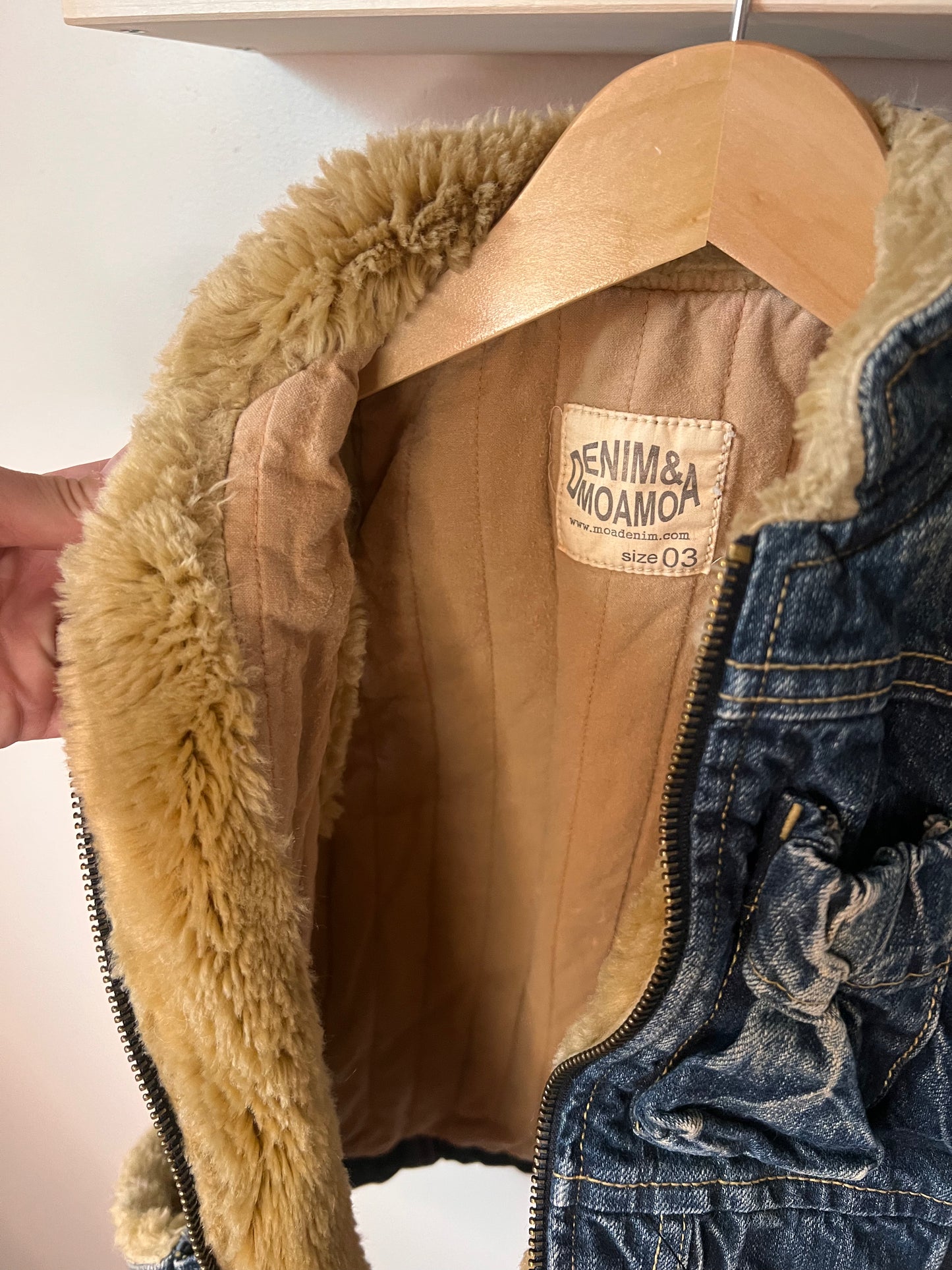 DENIM & MOAMOA FISHING VEST SIZE 3