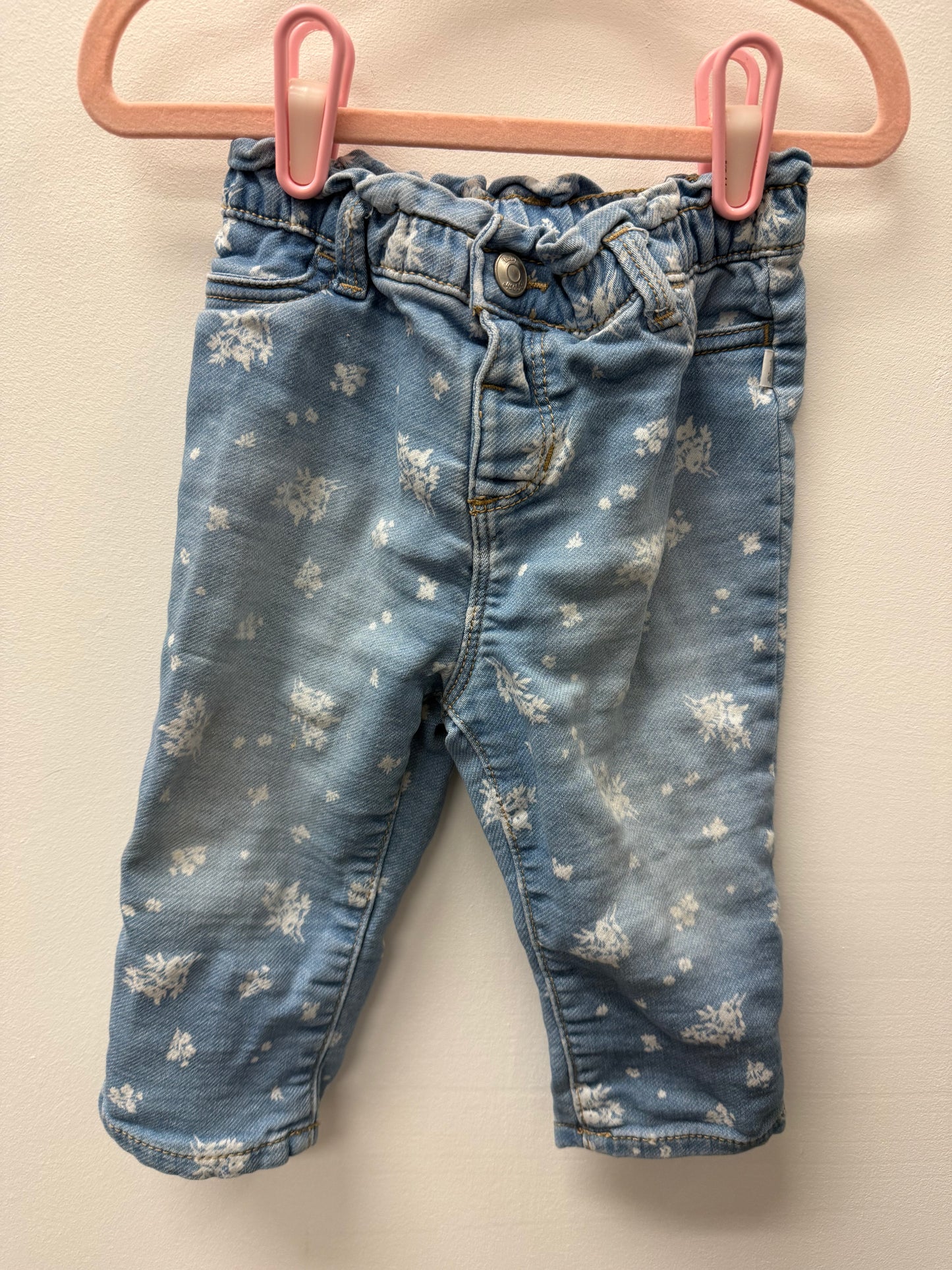 OSHKOSH FLORAL JEANS SIZE 12M