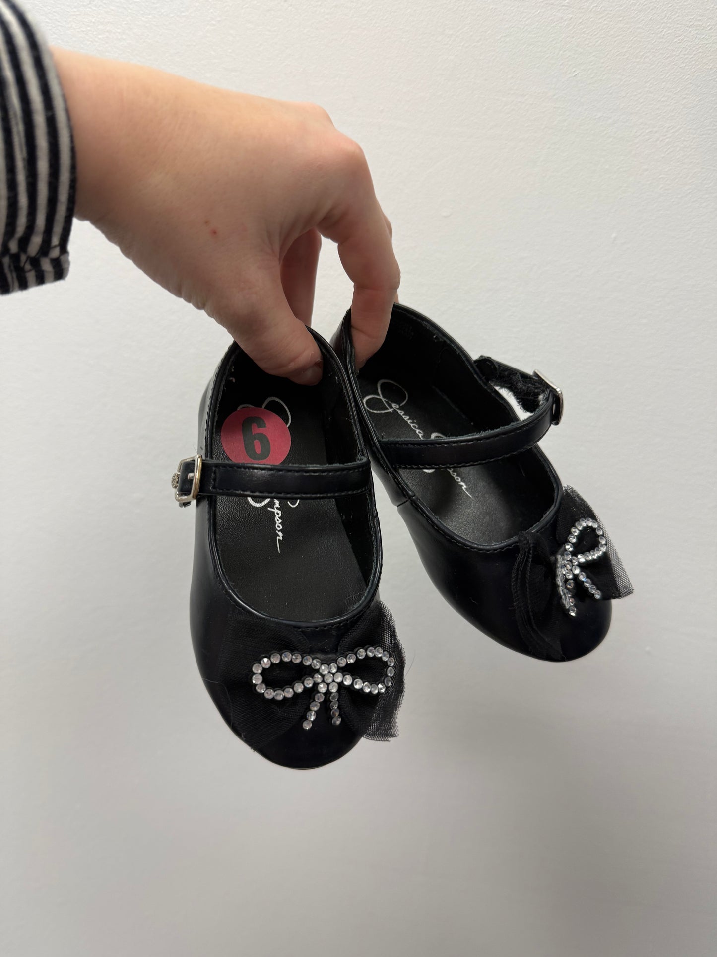 JESSICA SIMPSON BOW FLATS SIZE 6 TODDLER