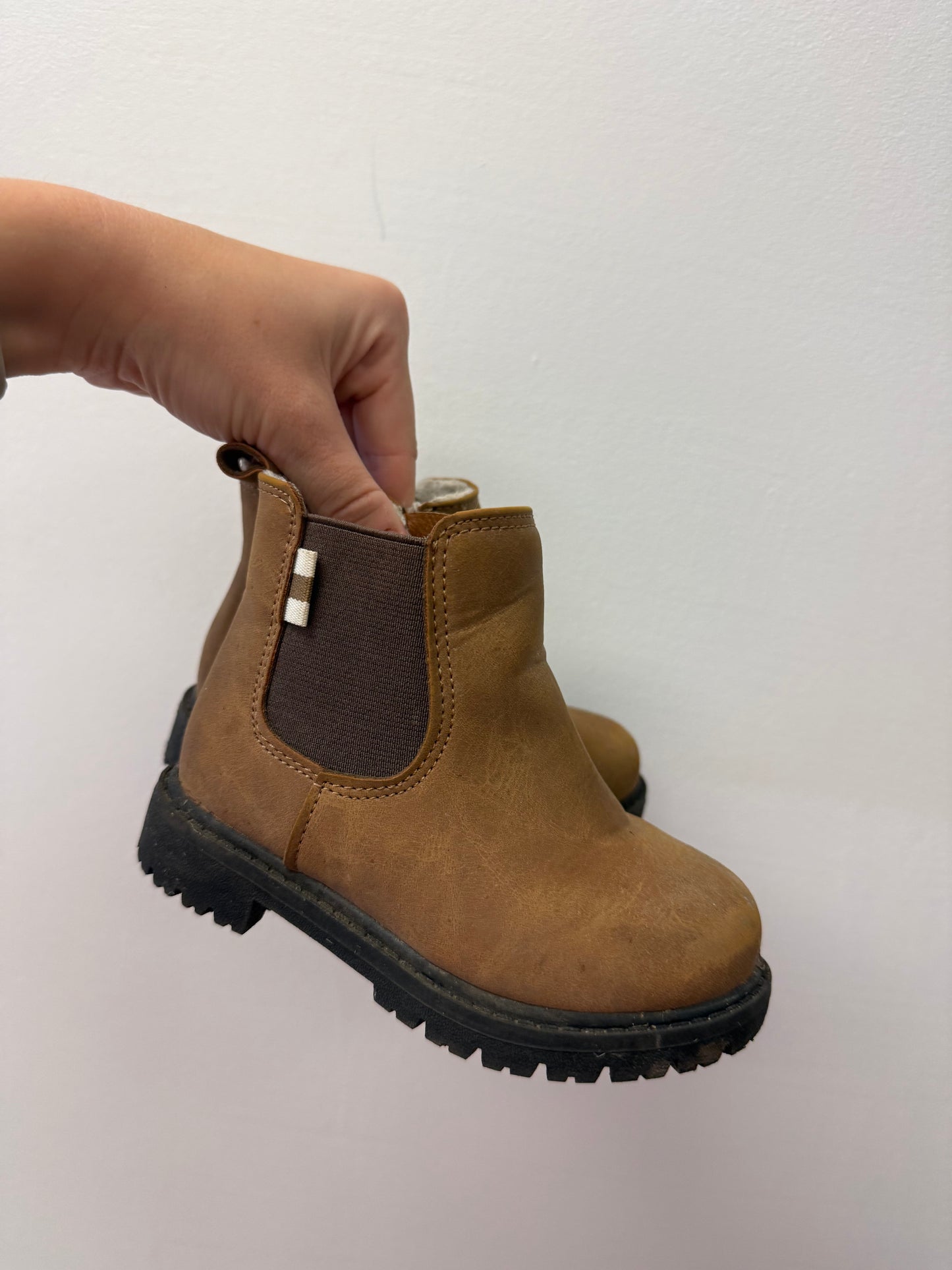 GEORGE BROWN BOOTS SIZE 7