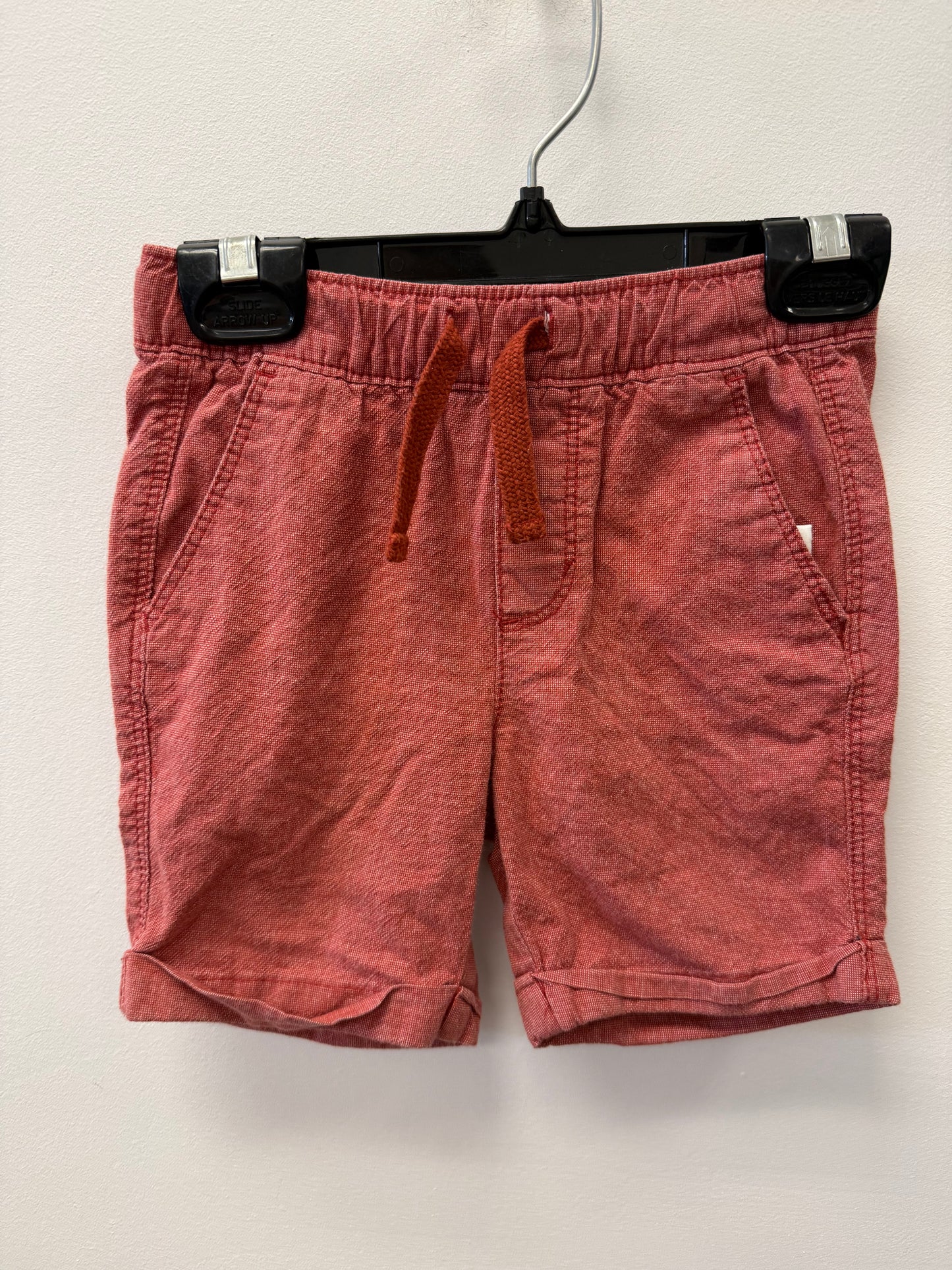 OLD NAVY RED SHORTS SIZE 3T