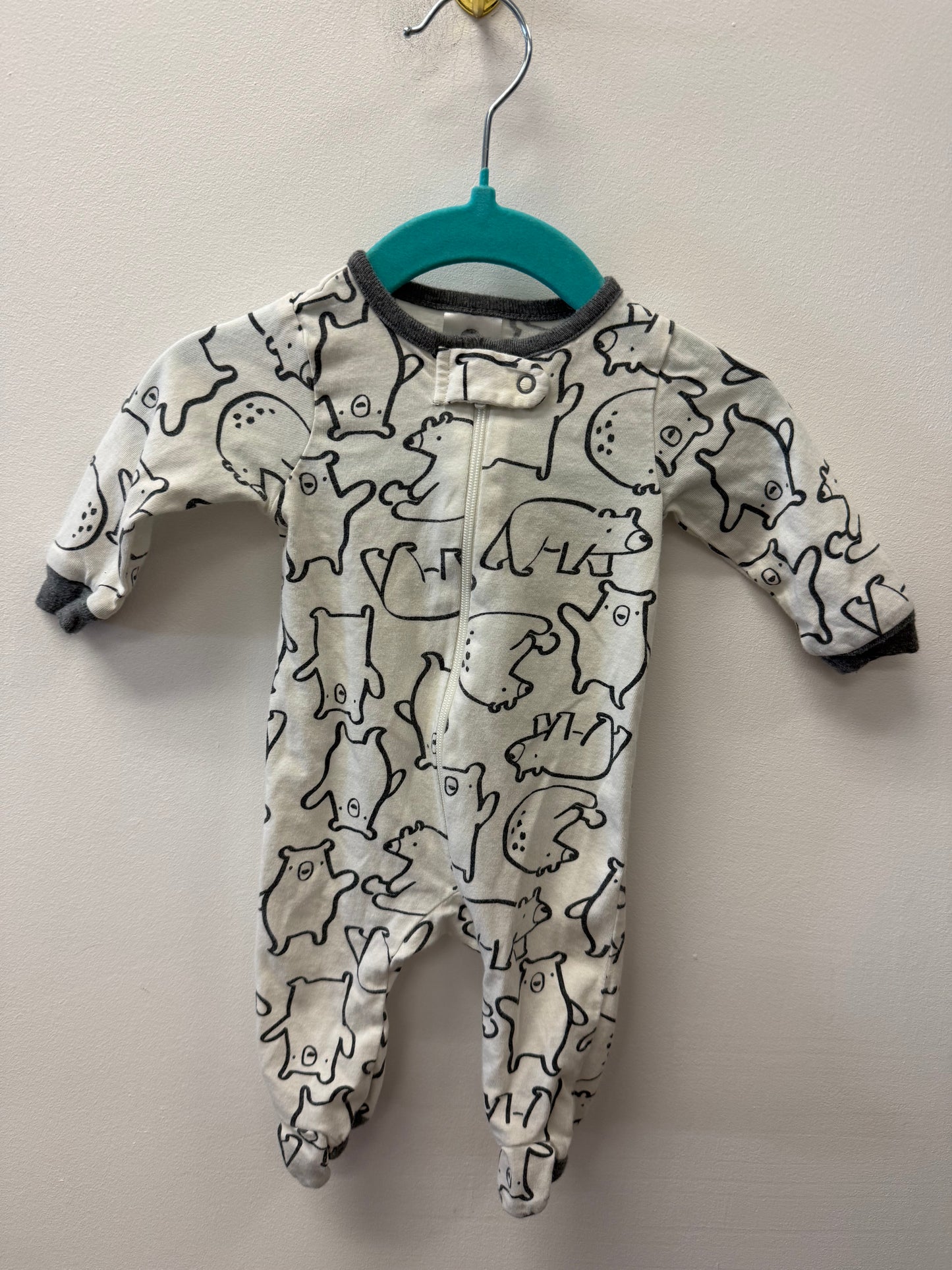 GERBER BEAR SLEEPER SIZE NEWBORN