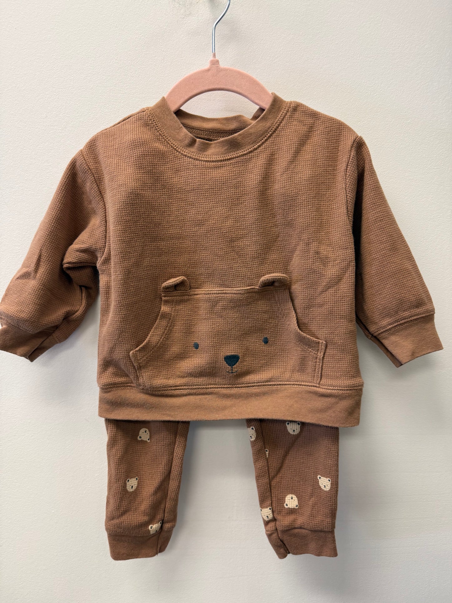 CARTERS TEDDY BEAR OUTFIT SIZE 18M