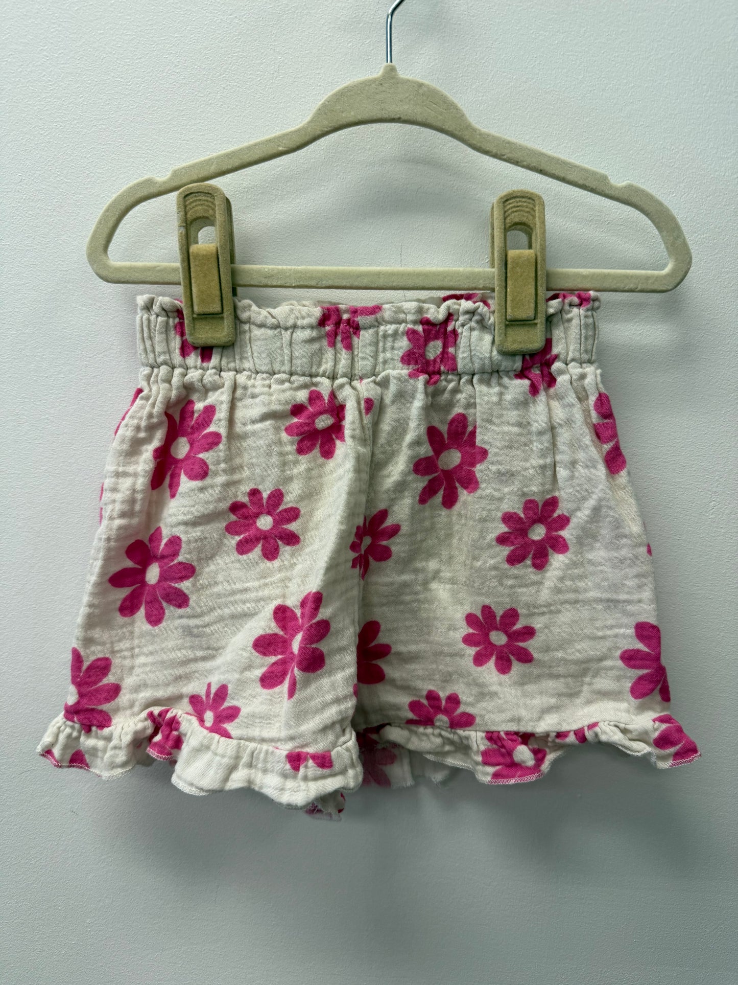 GEORGE DAISY SHORTS SIZE 3T