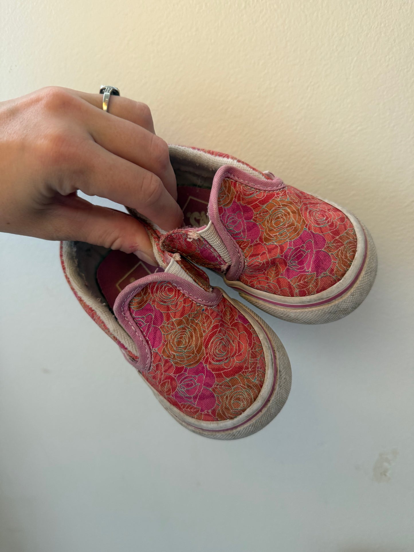 VANS SIZE 5