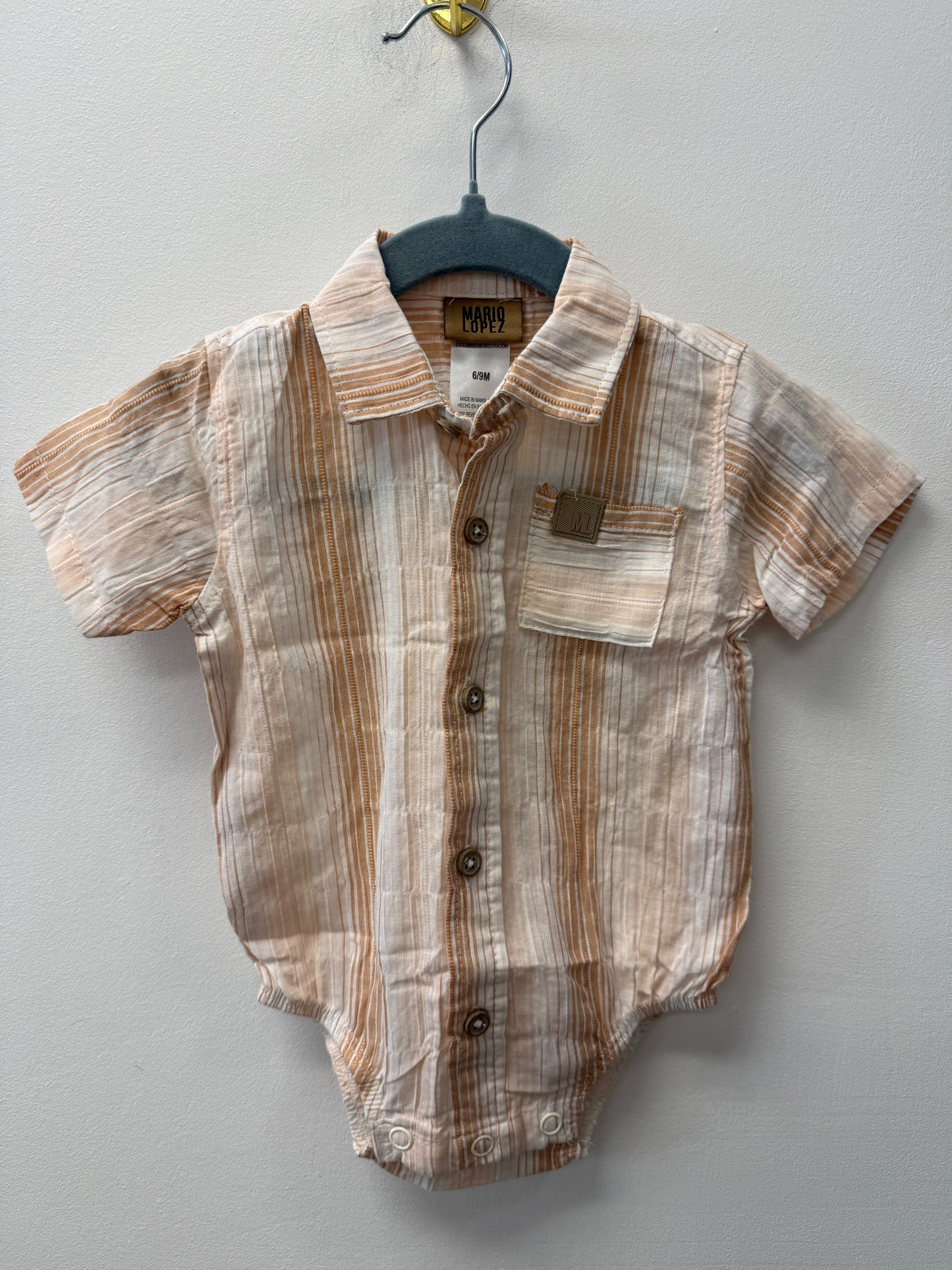 MARIO LOPEZ BUTTON UP ONESIE SIZE 6-9M