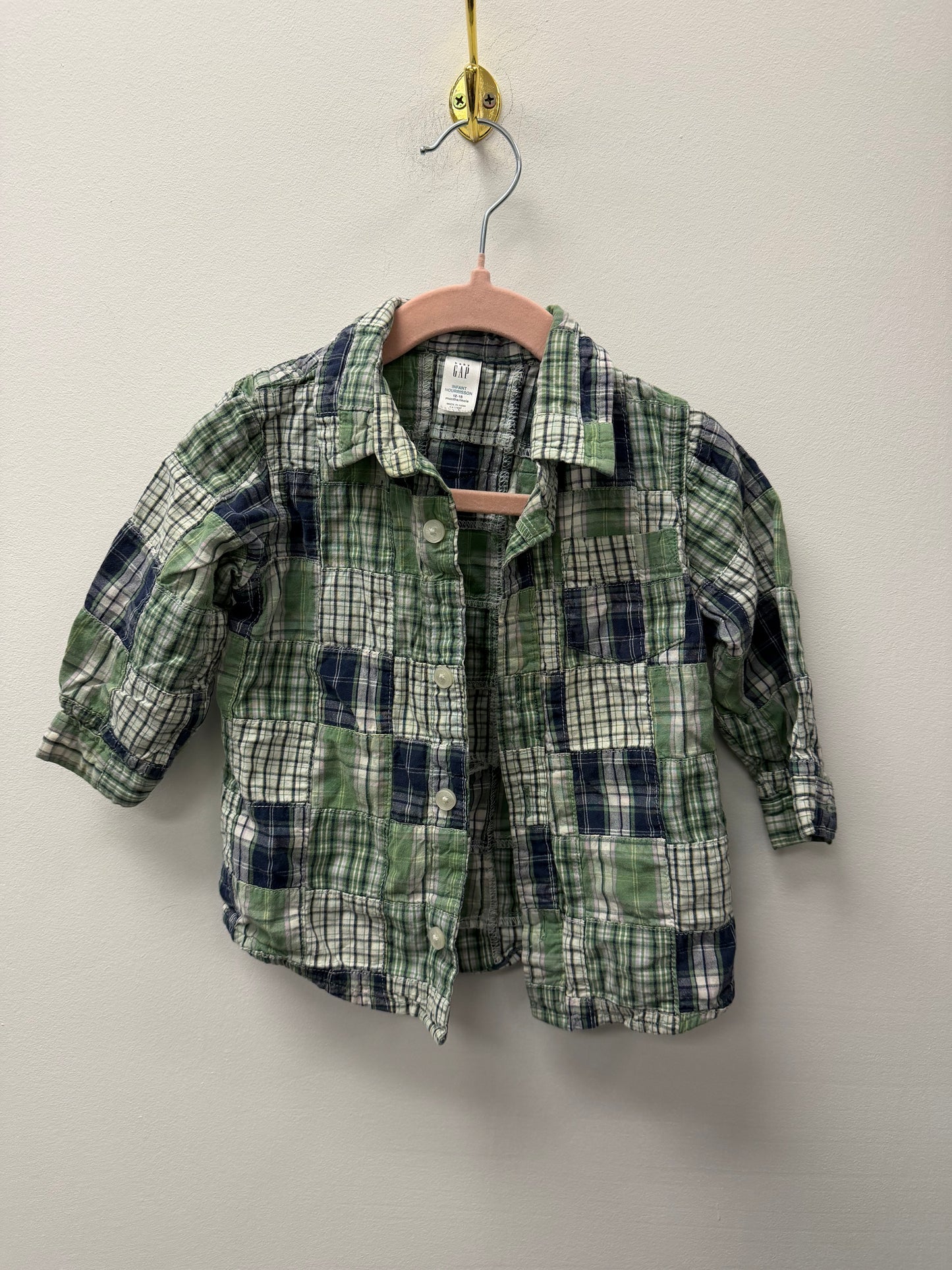 BABY GAP GREEN PLAID SIZE 12-18M