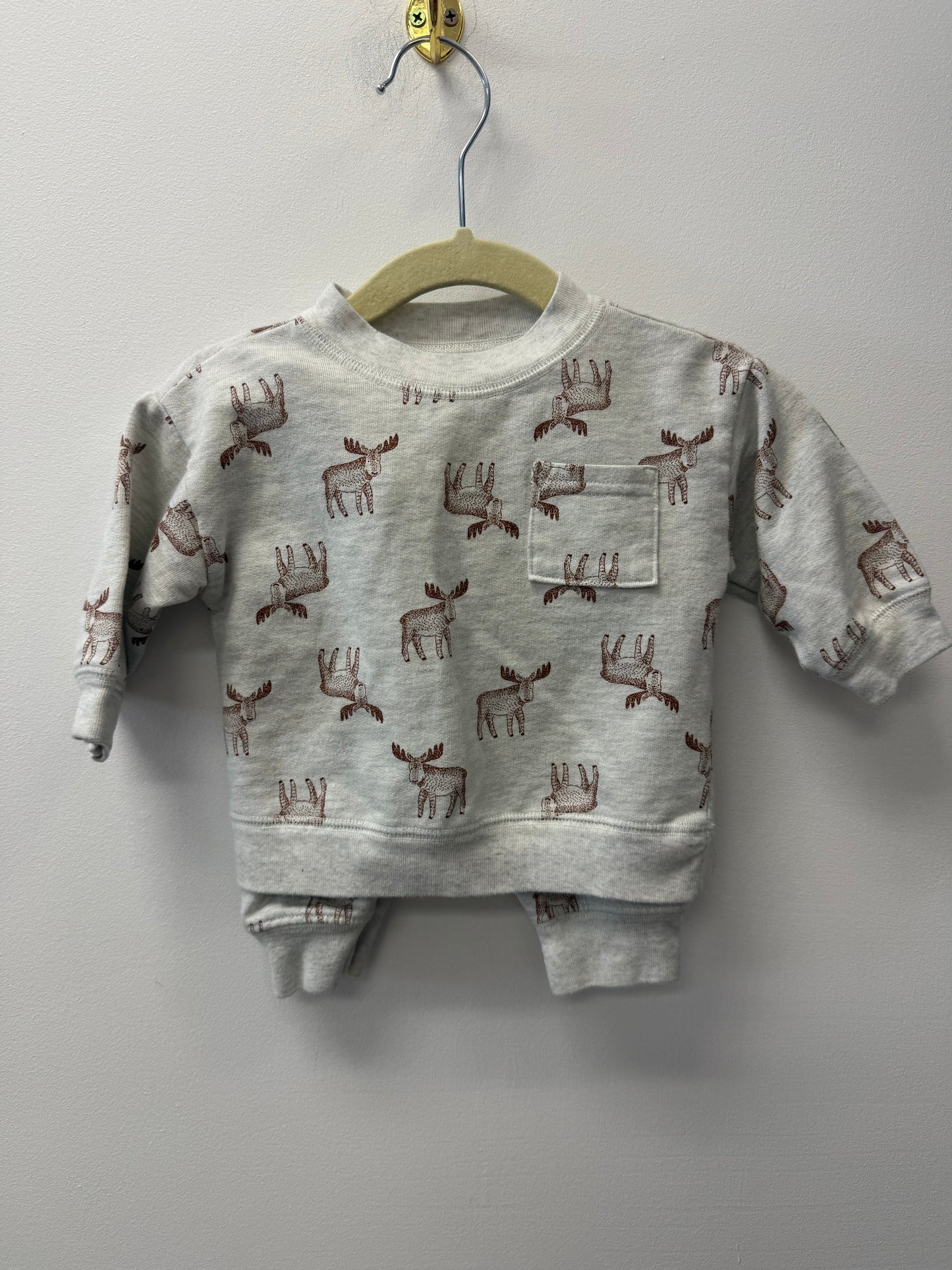 CARTERS MOOSE OUTFIT SIZE 0-3M