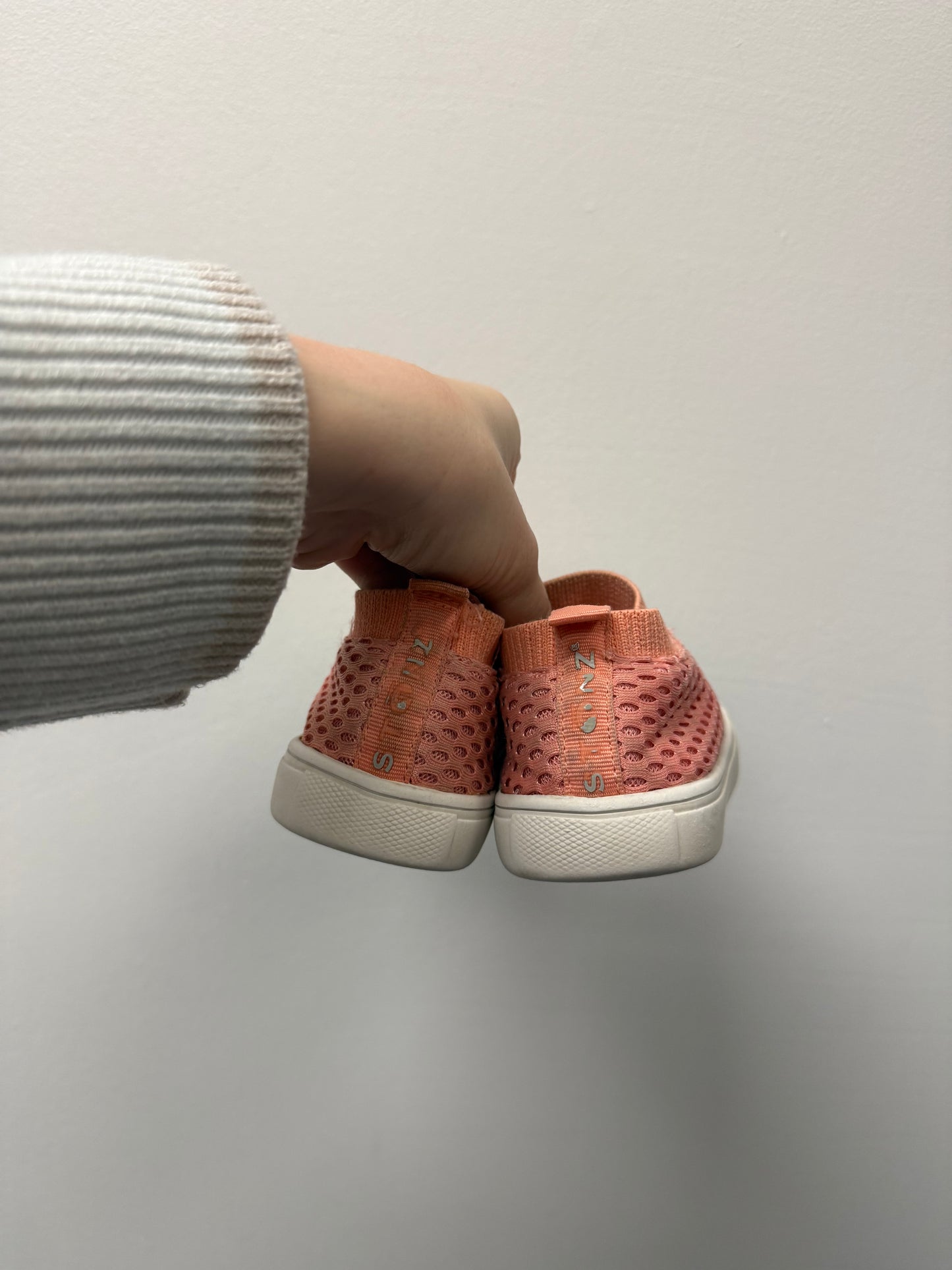 STONZ SIZE 9