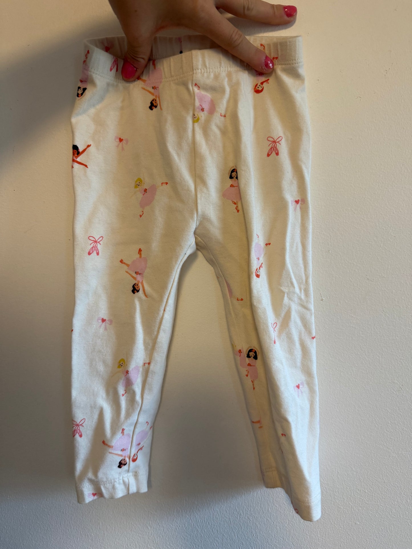 OLD NAVY BALLERINA LEGGINGS SIZE 18-24M