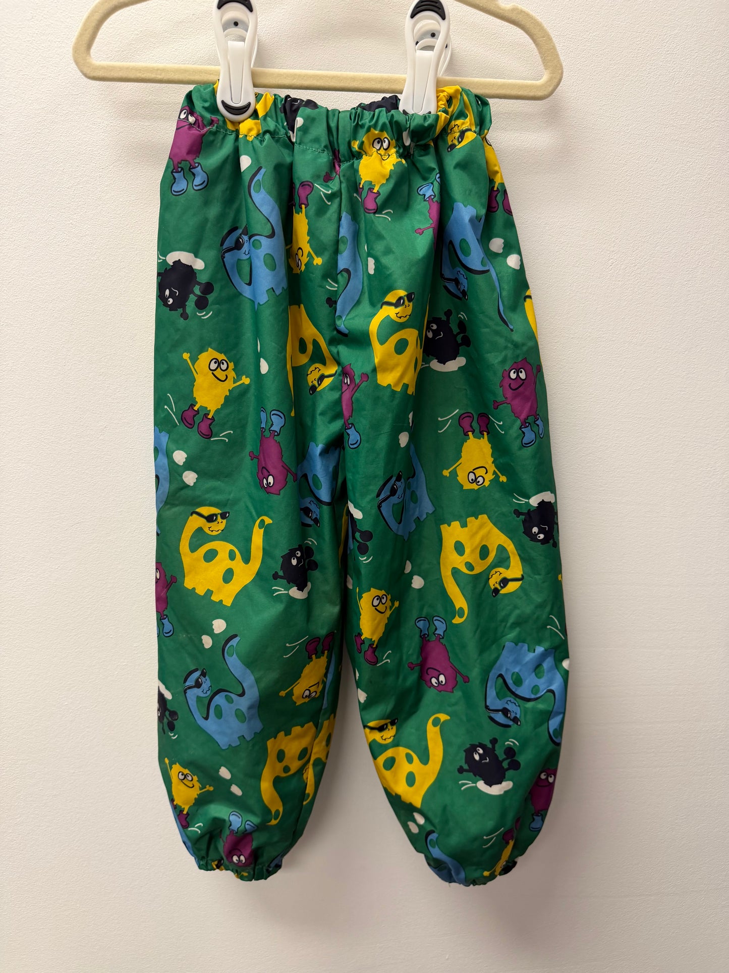 FLEECE LINED WET PANTS NO TAG ROUGHLY 3-4T