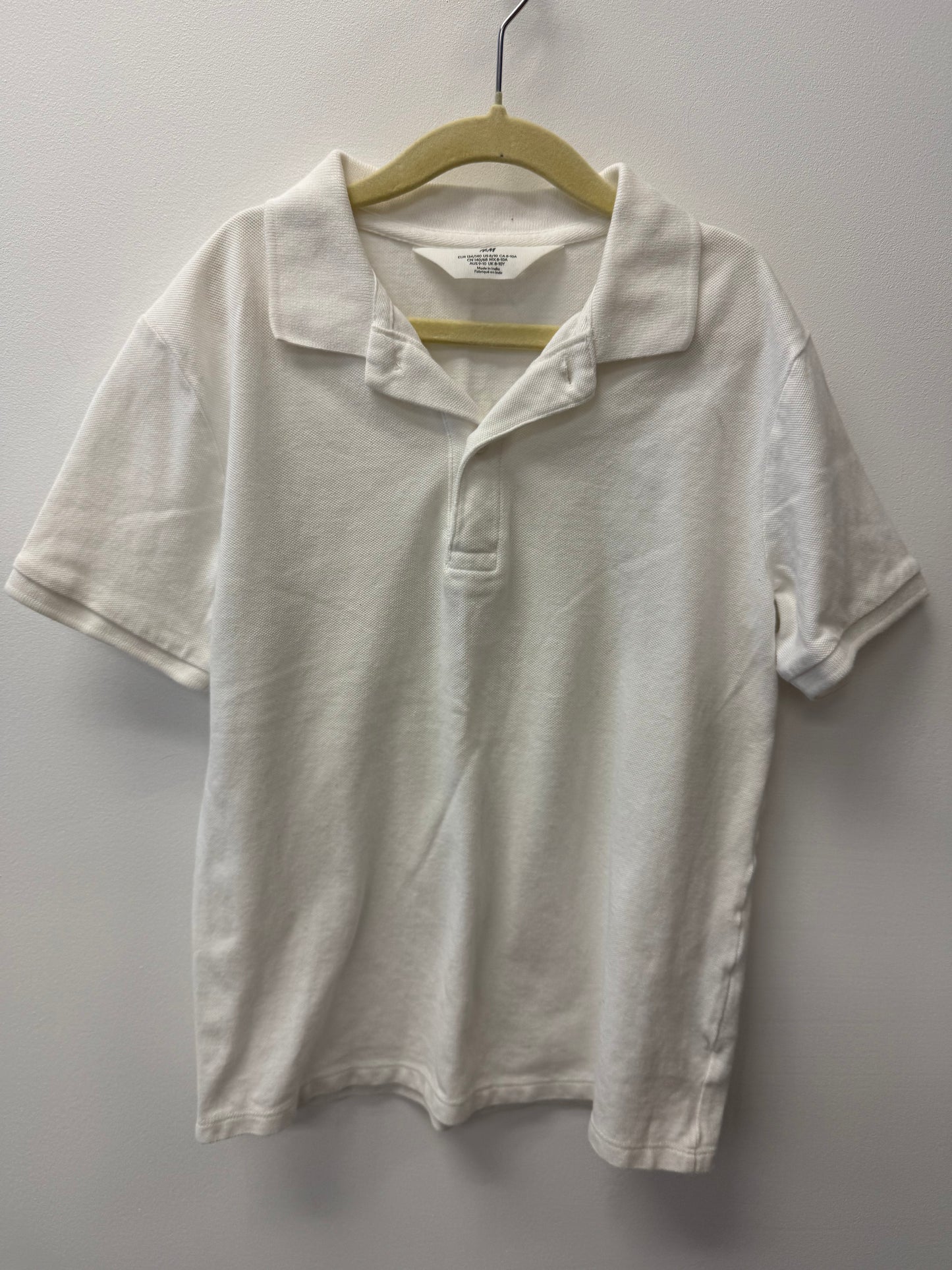 H&M WHITE POLO SHIRT SIZE 8-10