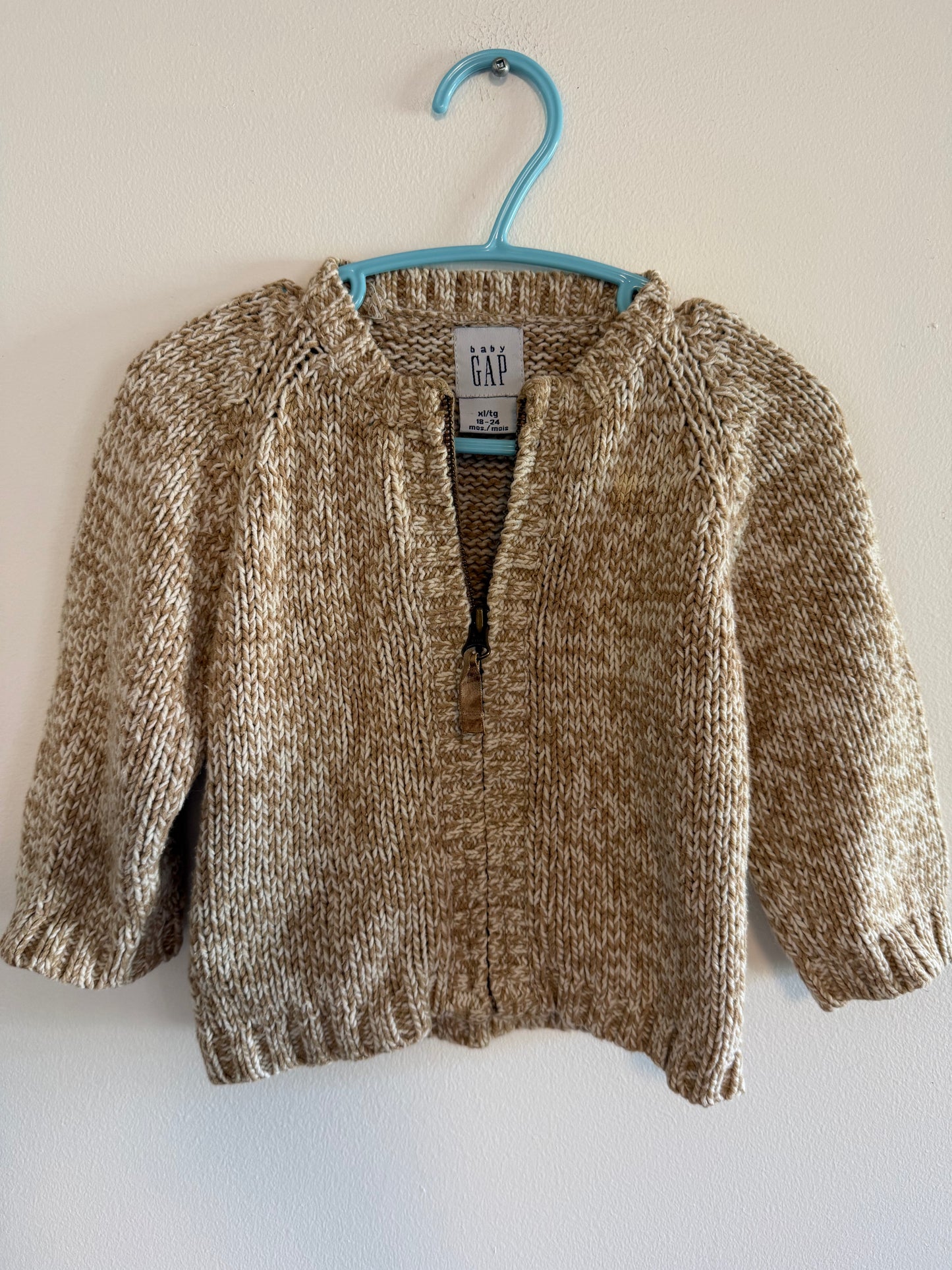 BABY GAP KNIT SWEATER SIZE 18-24M