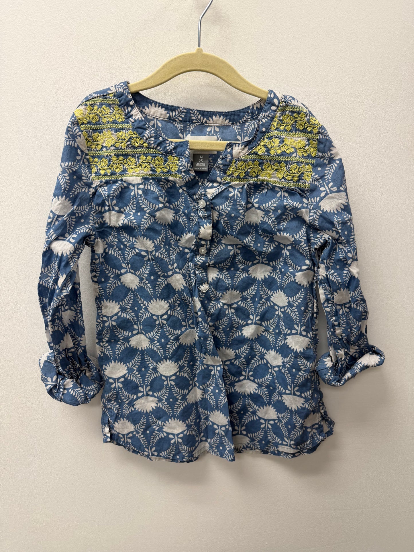 OLD NAVY FLORAL SHIRT SIZE 6