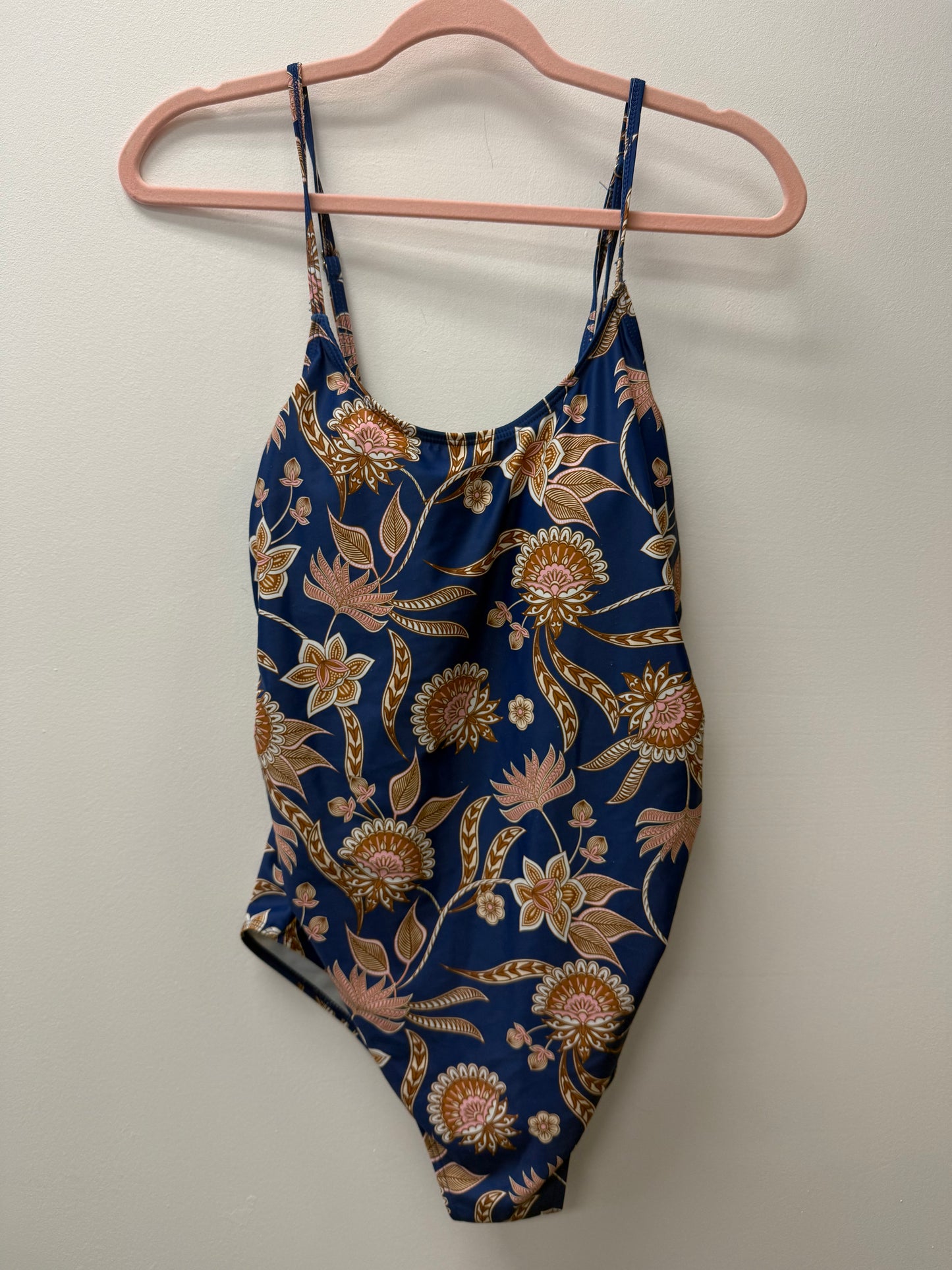 MATERNITY FLORAL BATHING SUIT SIZE XL