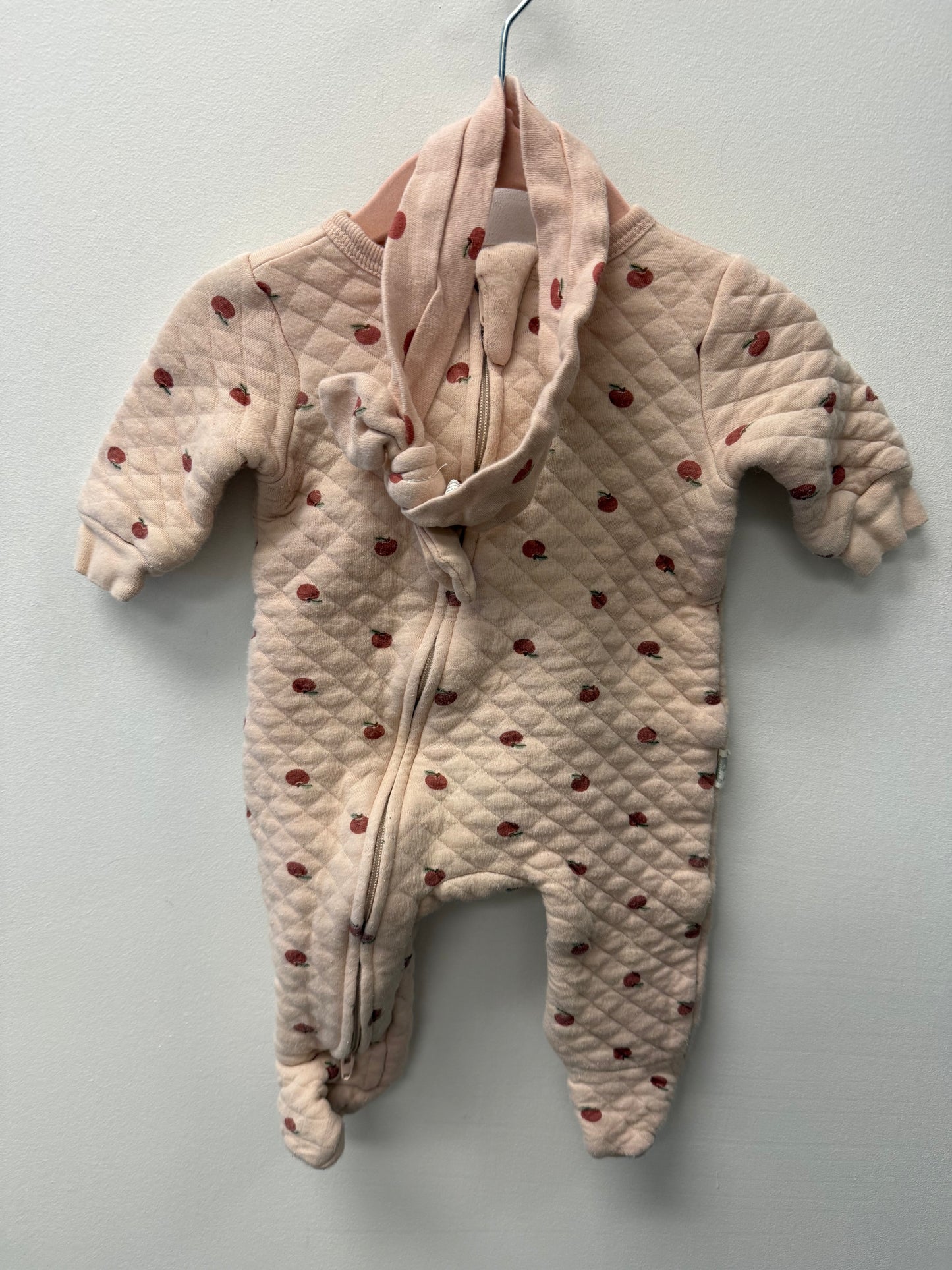 RABBIT + BEAR QUILTED APPLE SLEEPER & HEADBAND SIZE 0-3M