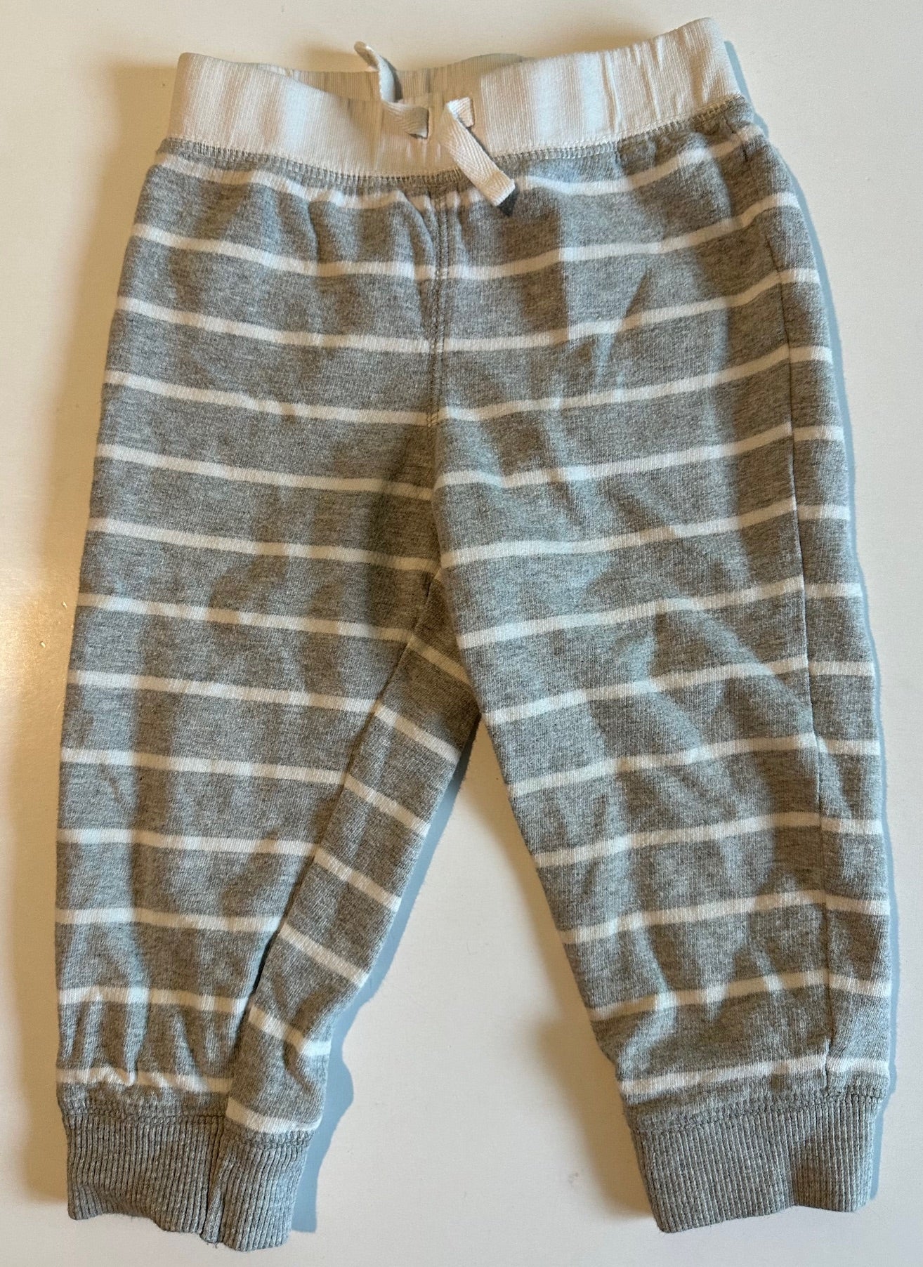 Grey hot sale striped pants