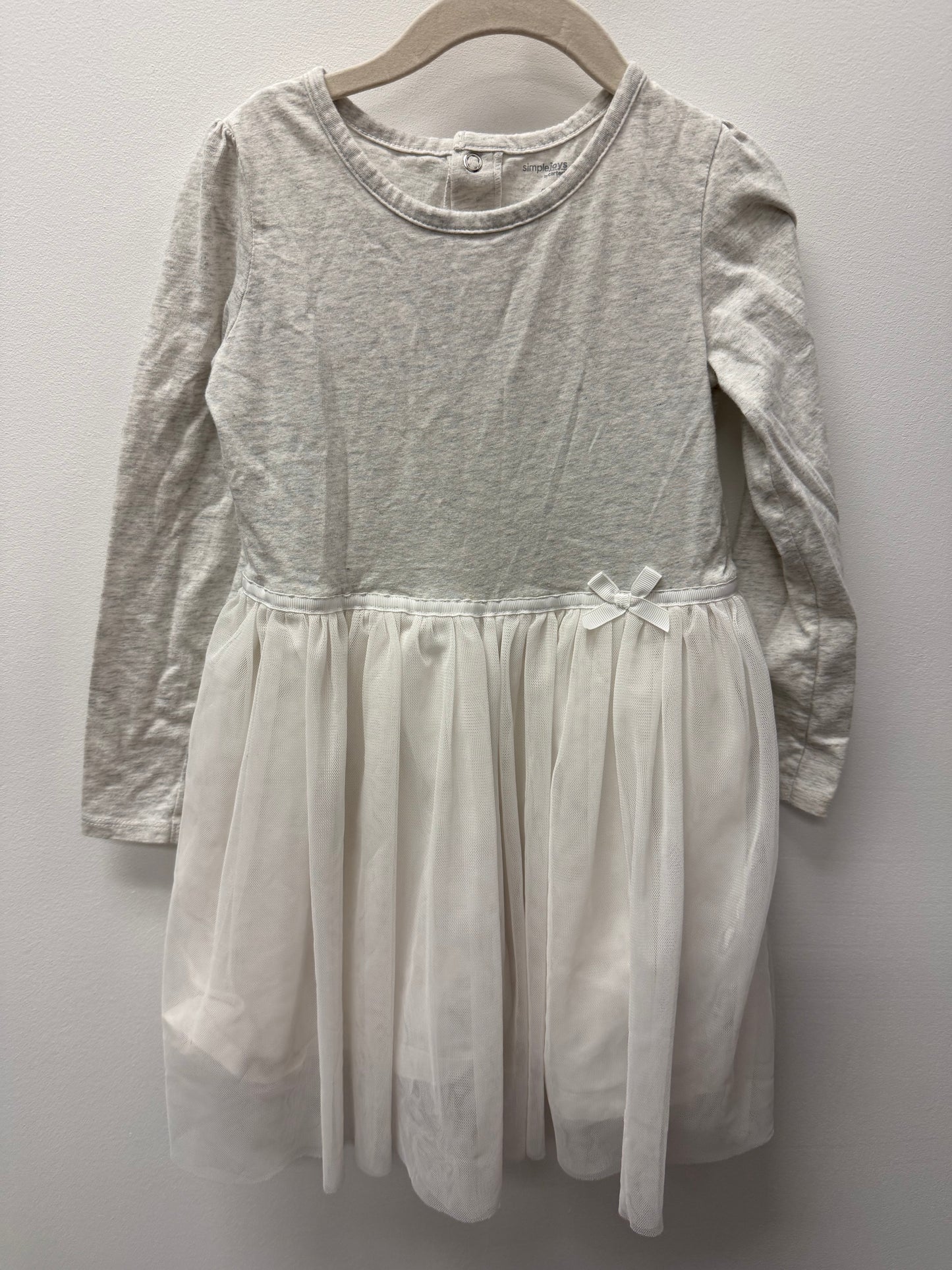 SIMPLE JOYS GREY & WHITE DRESS SIZE 5T