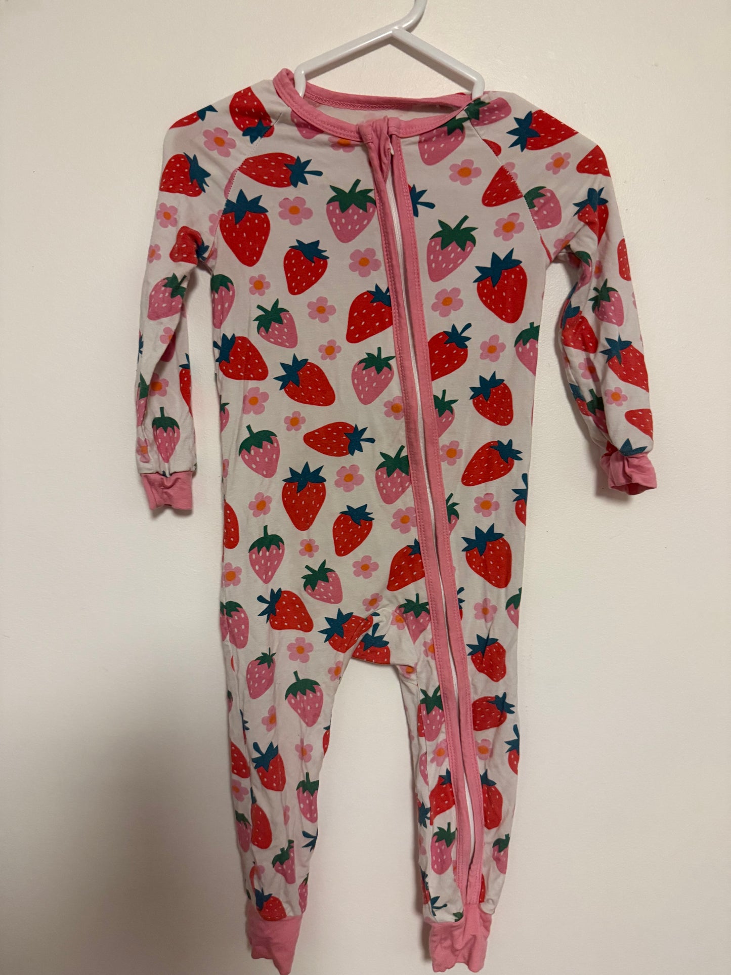 BAMBOO STRAWBERRY SLEEPER SIZE 18-24M