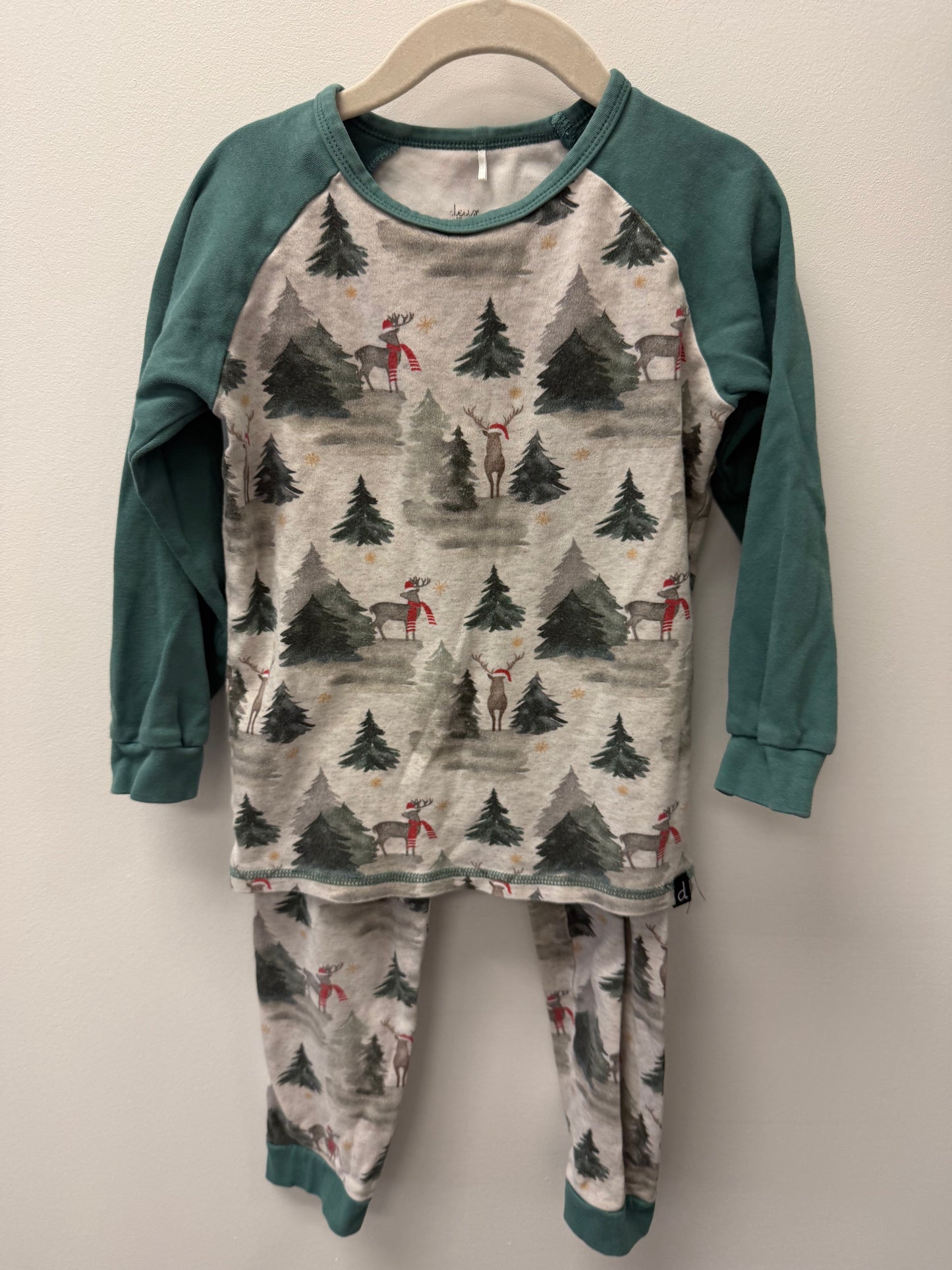 DEUX PAR DEUX 2 PIECE DEER SET SIZE 5T