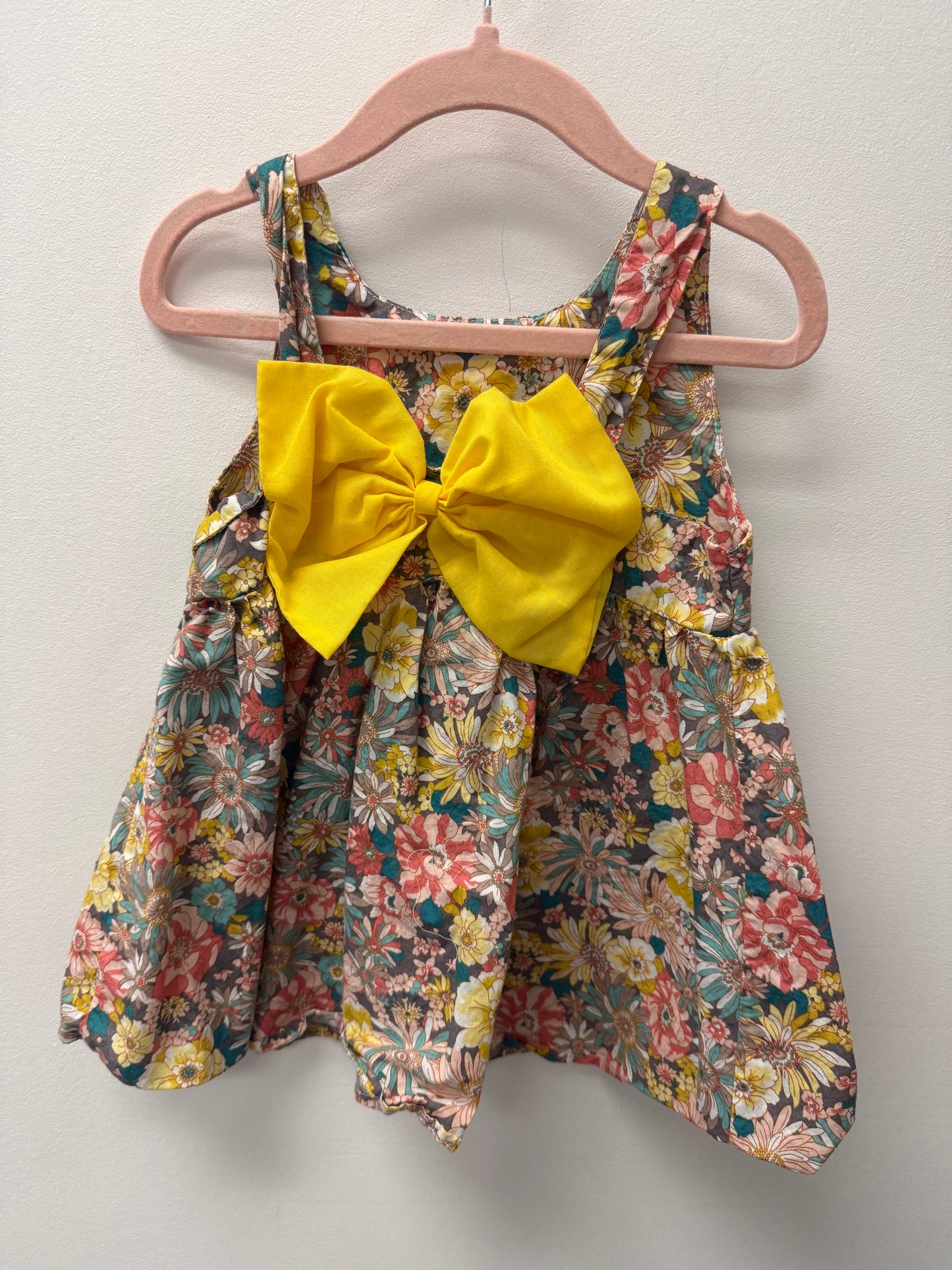 YELLOW BOW DRESS SIZE 12M