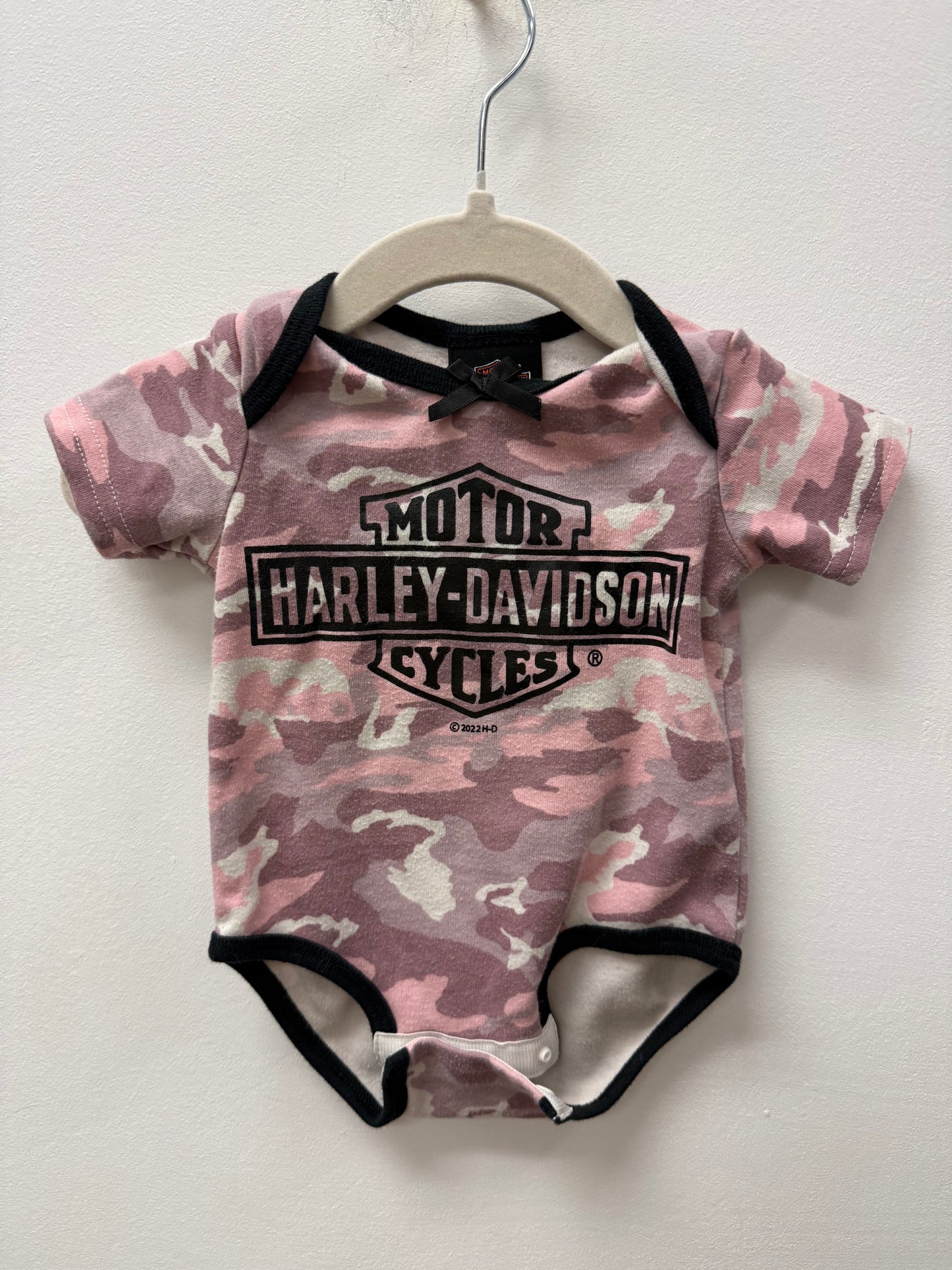 HARLEY DAVIDSON ONESIE SIZE 0-3M