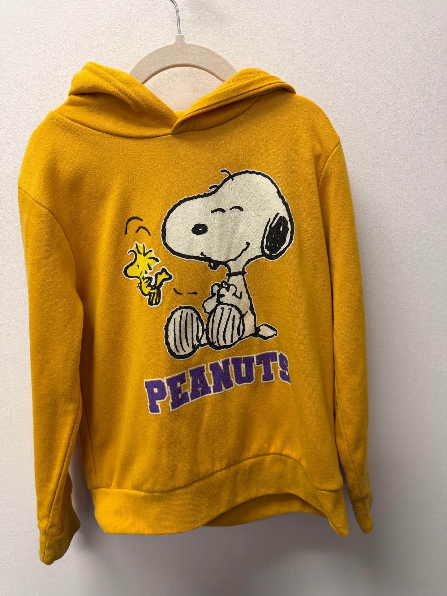 PEANUTS HOODIE SIZE 8-10