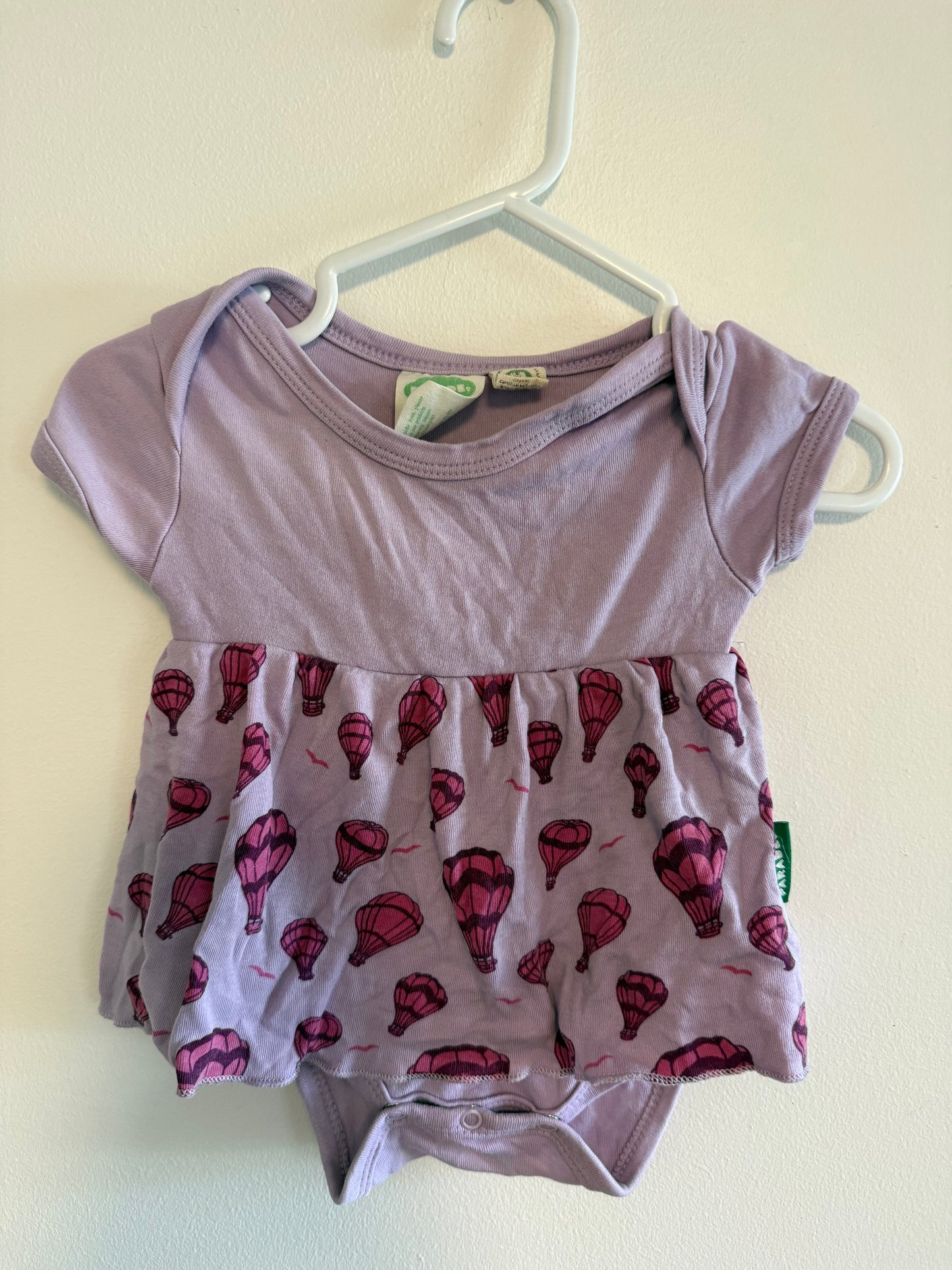 PARADE HOT AIR BALLON ONESIE DRESS SIZE 3-6M