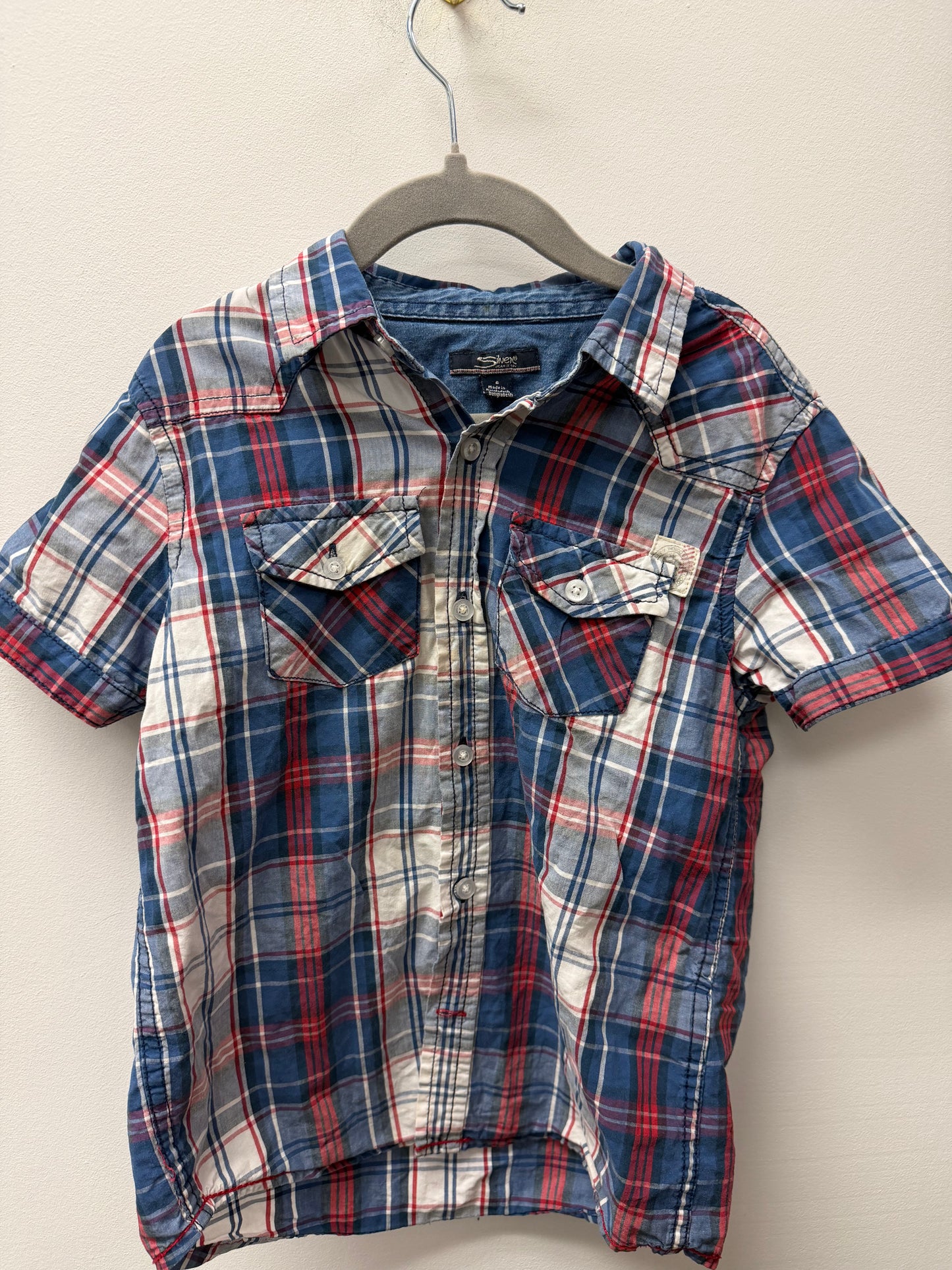 SILVER JEANS BUTTON UP SHIRT SIZE 6