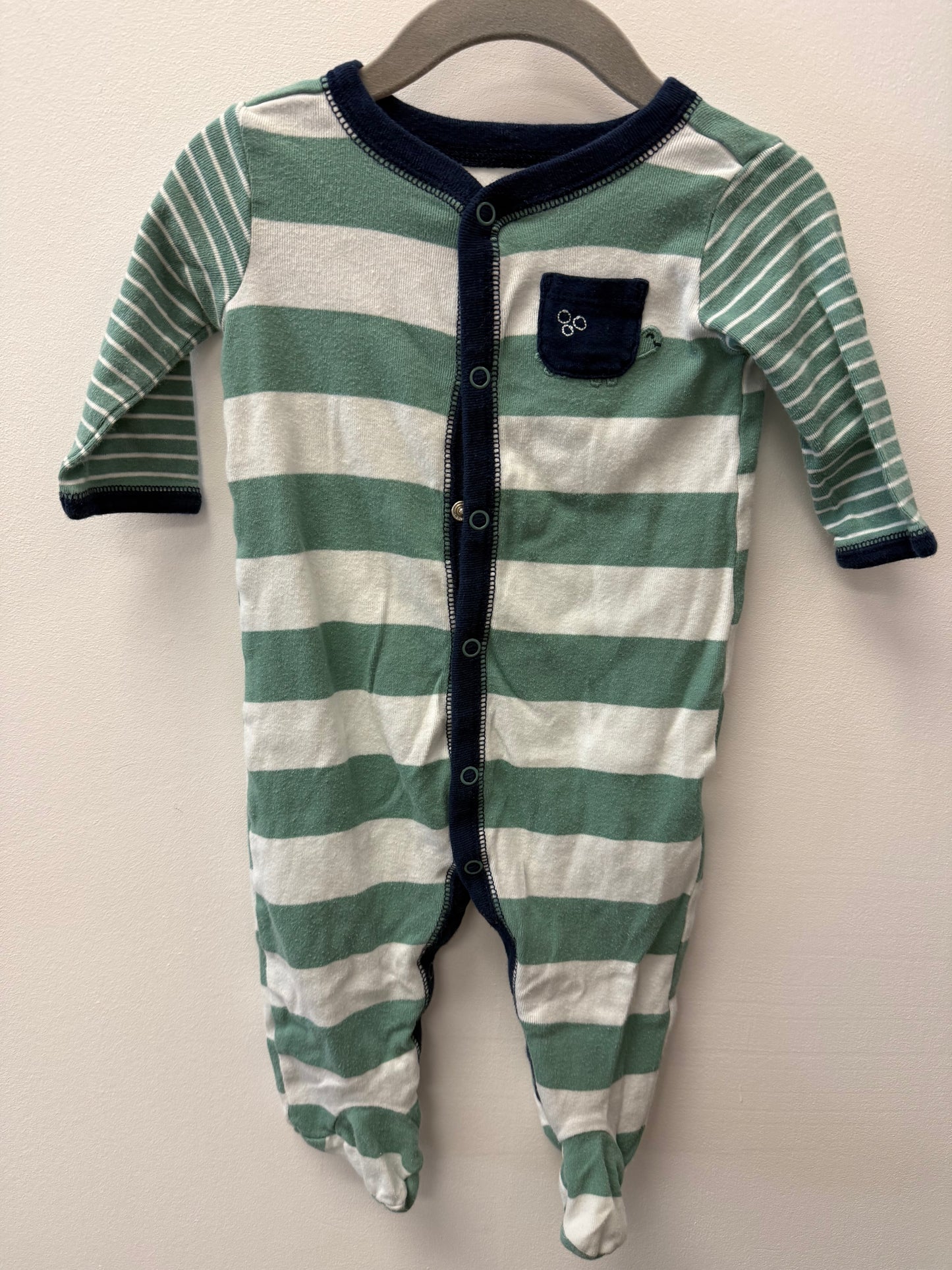 CARTERS TURTLE SLEEPER SIZE 6M