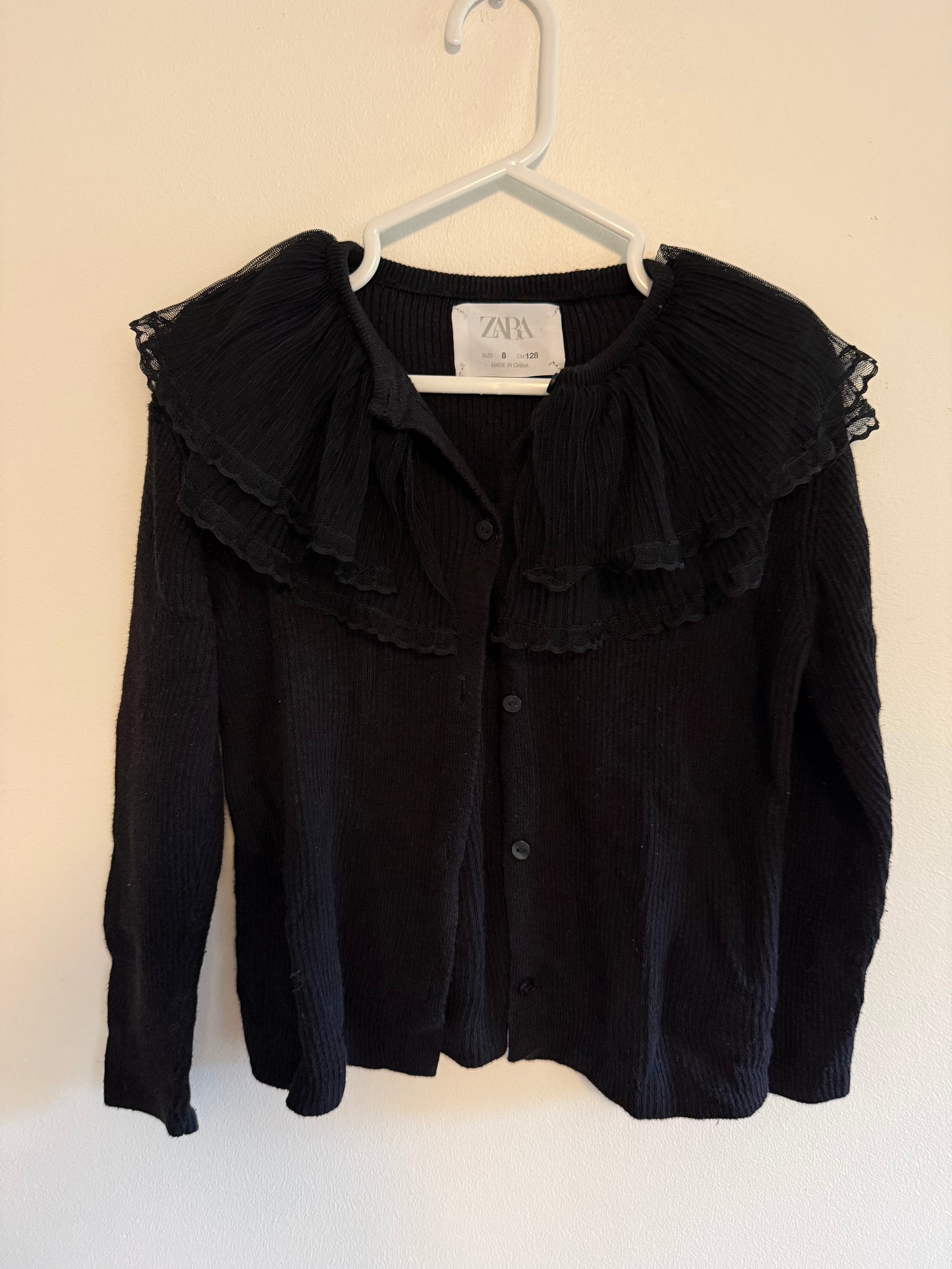 ZARA LACE CARDIGAN SIZE 8