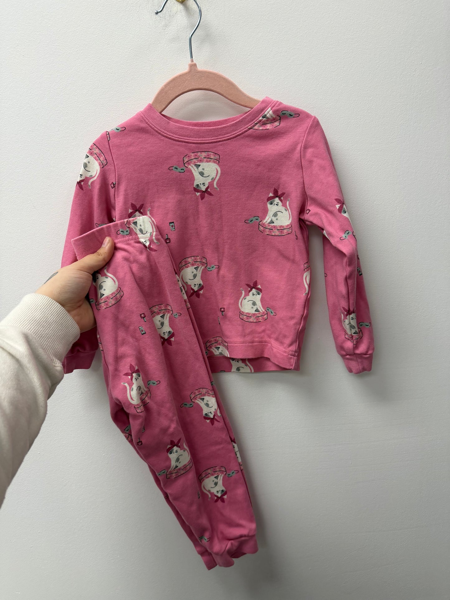 PEKKLE CAT PJ'S SIZE 2-3T