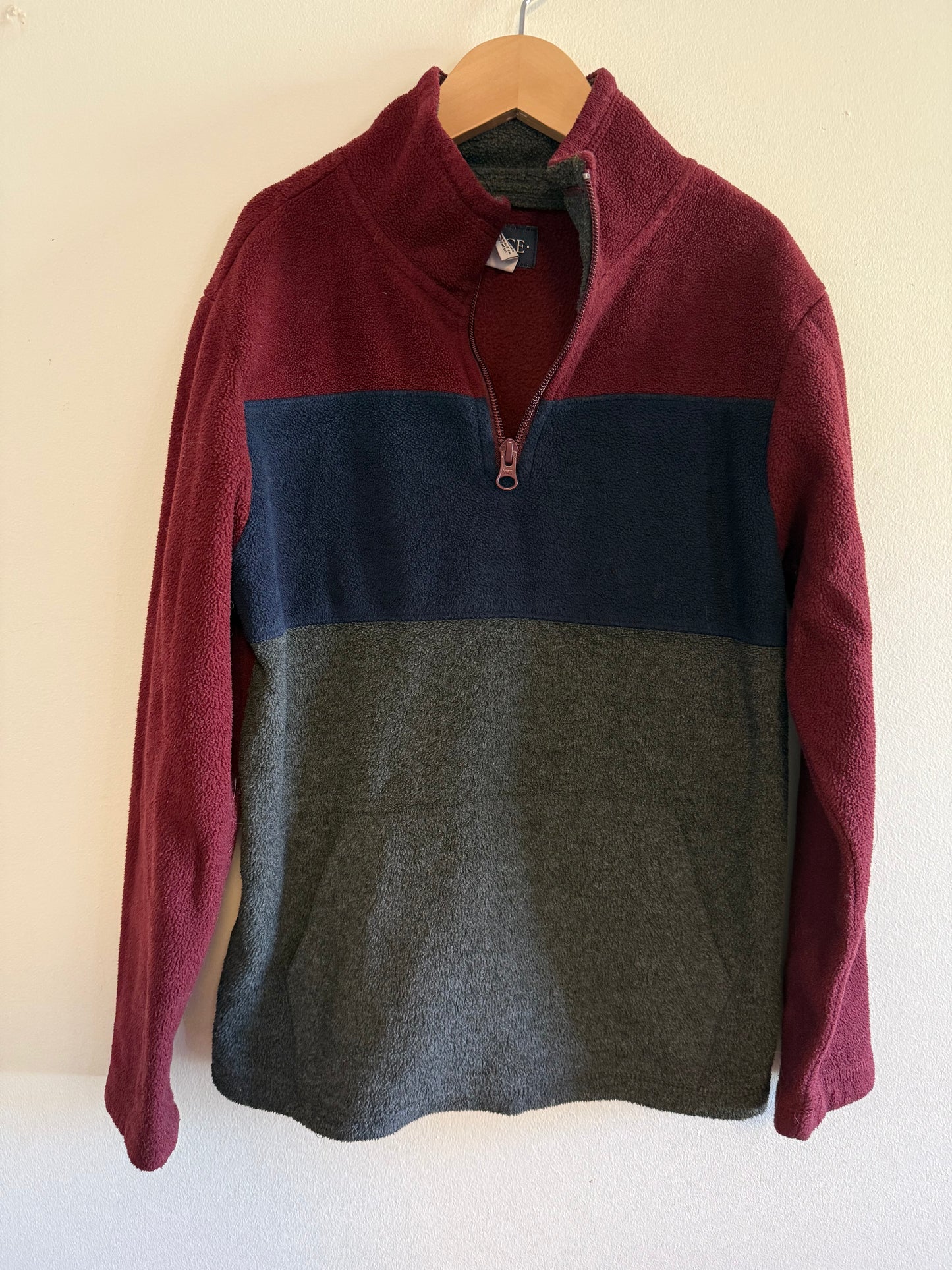 CHILDRENS PLACE FLEECE PULLOVER SIZE 7-8