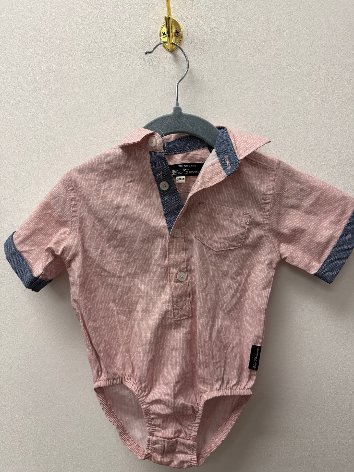 BEN SHERMAN DRESS SHIRT ONESIE SIZE 3-6M