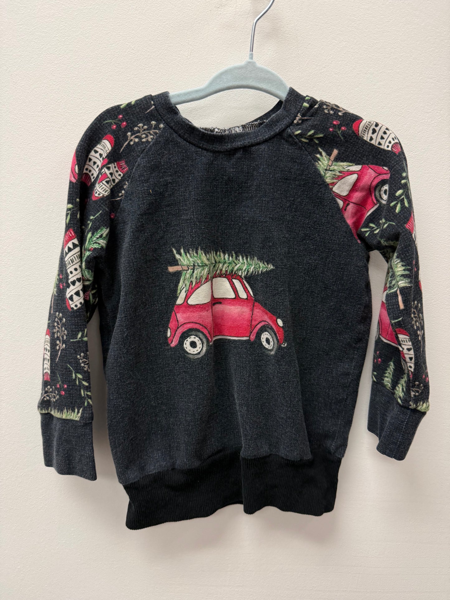LITTLE LADZ SEWING CHRISTMAS SHIRT SIZE 12-2T