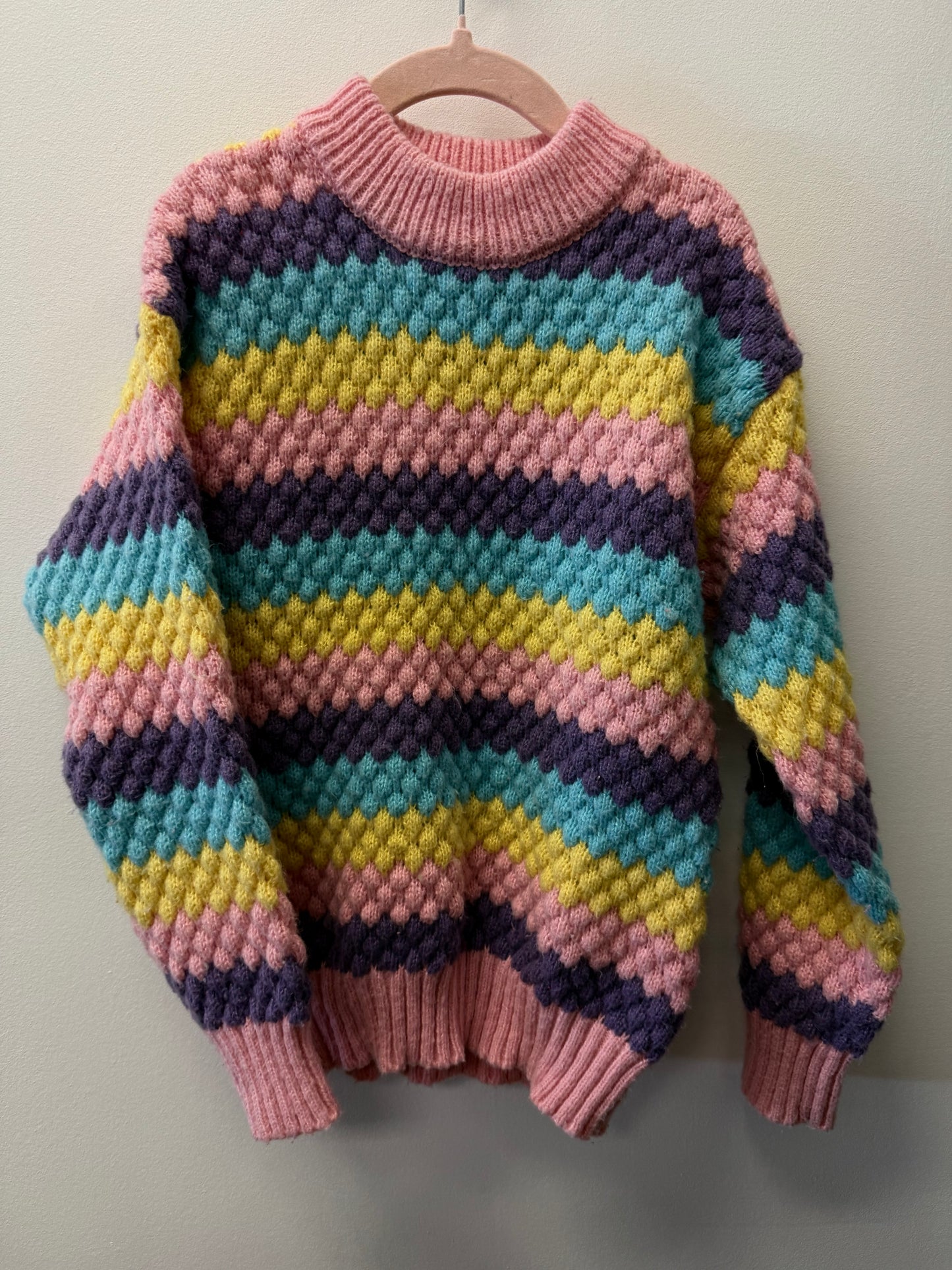 COLORFUL KNIT SWEATER SIZE 7-8