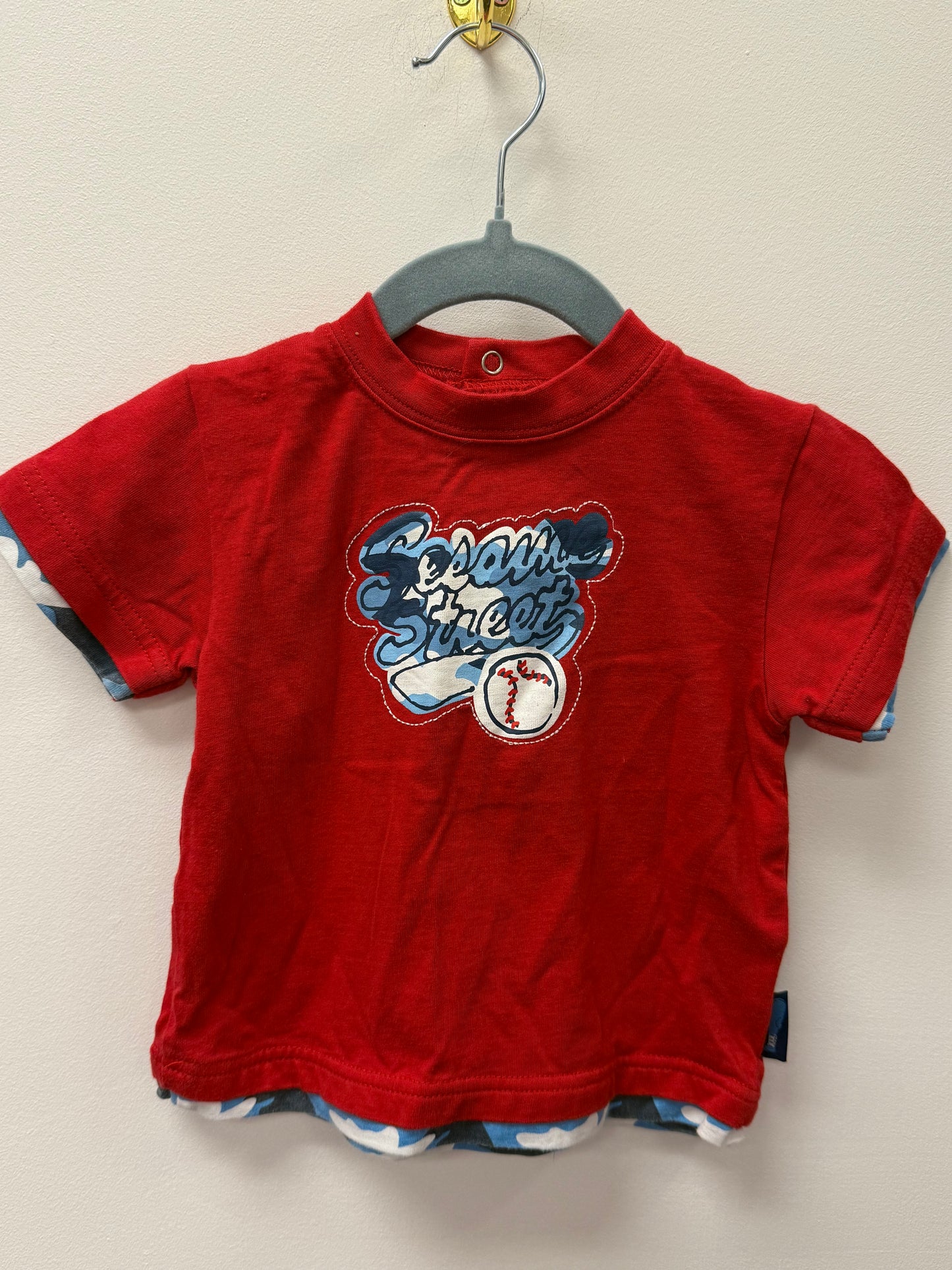 SESAME BEGINNINGS BASEBALL SHIRT SIZE 24M