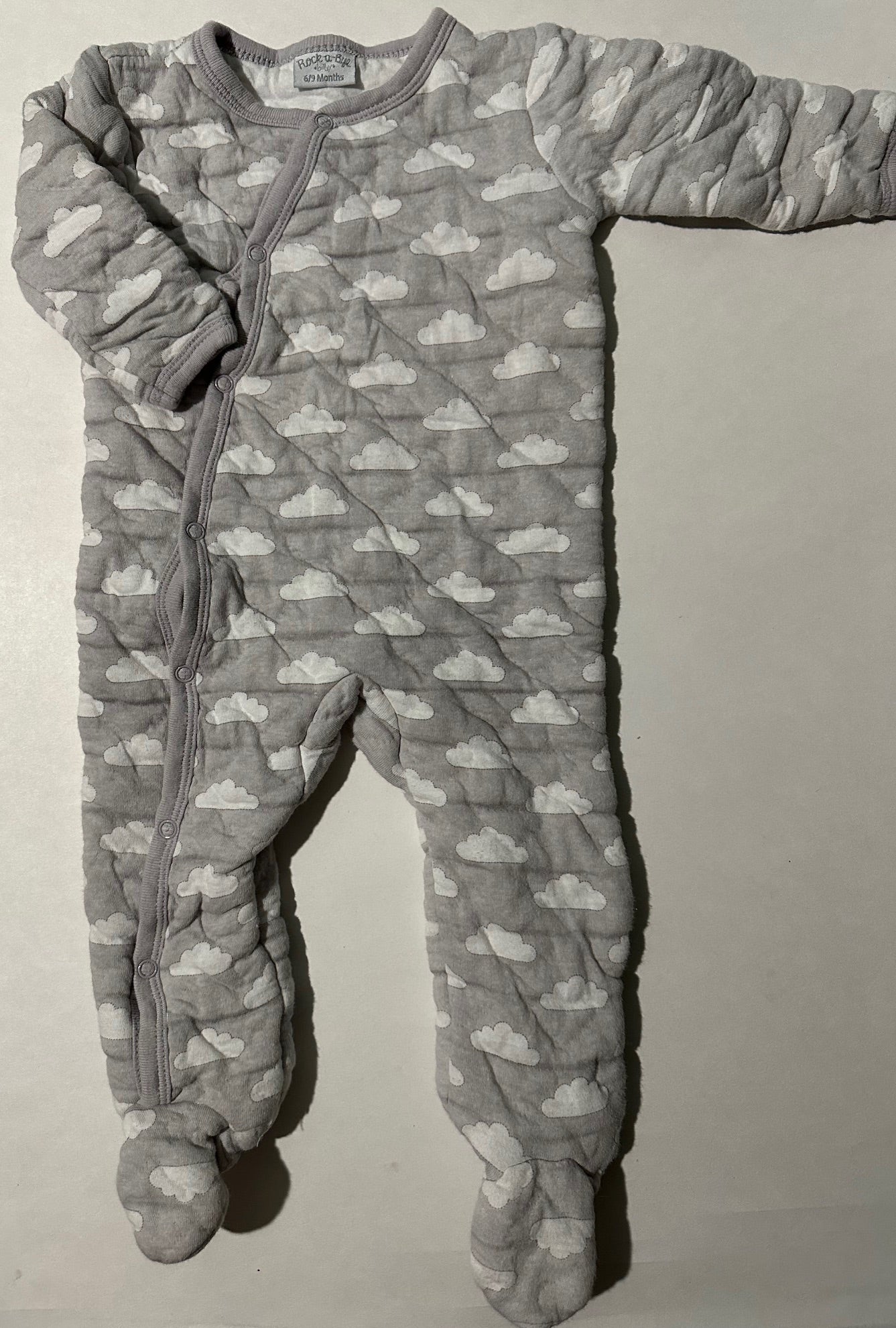 Rock-a-Bye Baby, Grey and White Thick Clouds Sleeper - 6-9 Months