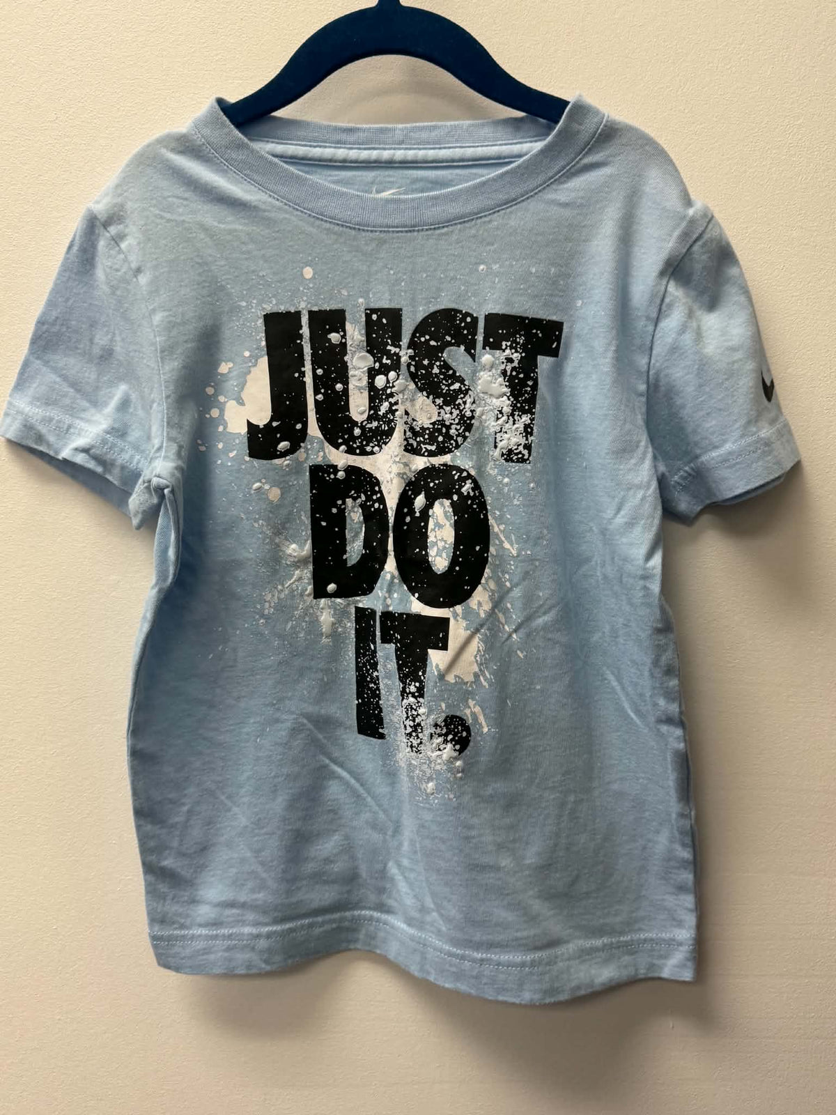 NIKE "JUST DO IT" TEE SIZE 4-5