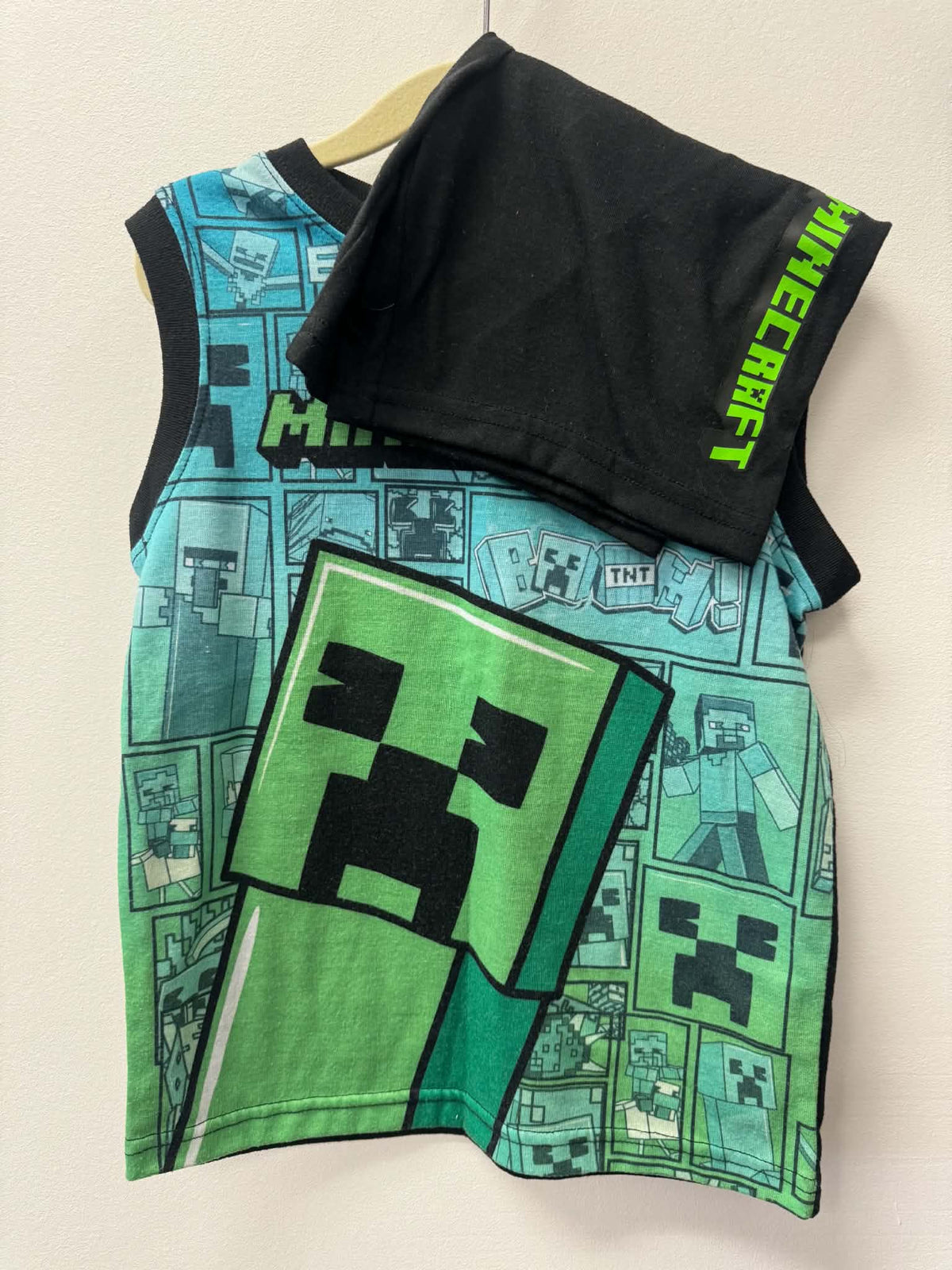 MINECRAFT SHORTS PJ SET SIZE 6