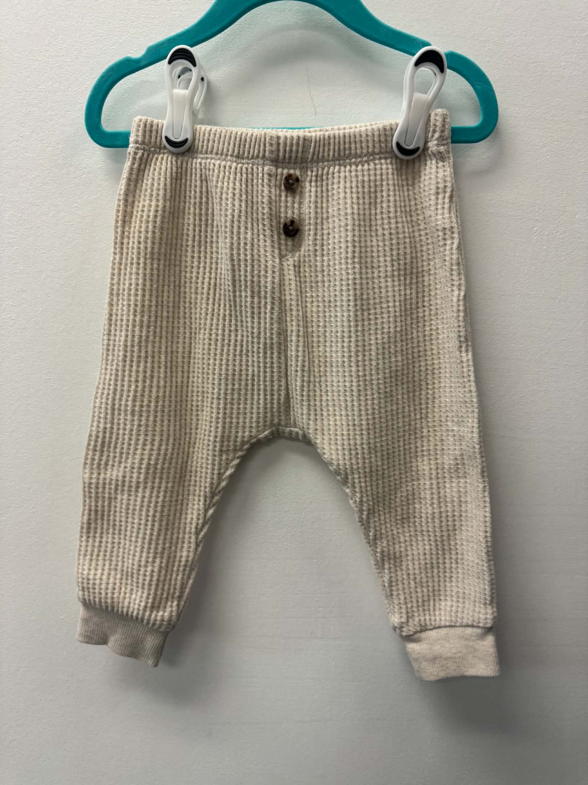 OLD NAVY CREAM WAFFLE KNIT PANTS SIZE 12-18M